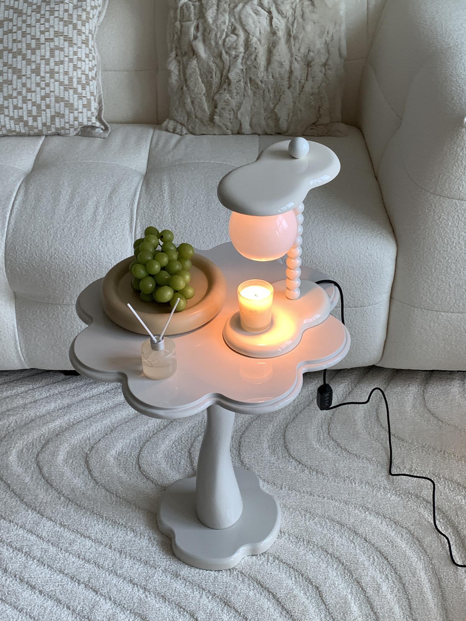 Everalda Modern Metal Table Lamp - Adjustable Brightness LED Desk Light for Bedroom, Office & Living Room - Stylish Home Decor & Reading Light