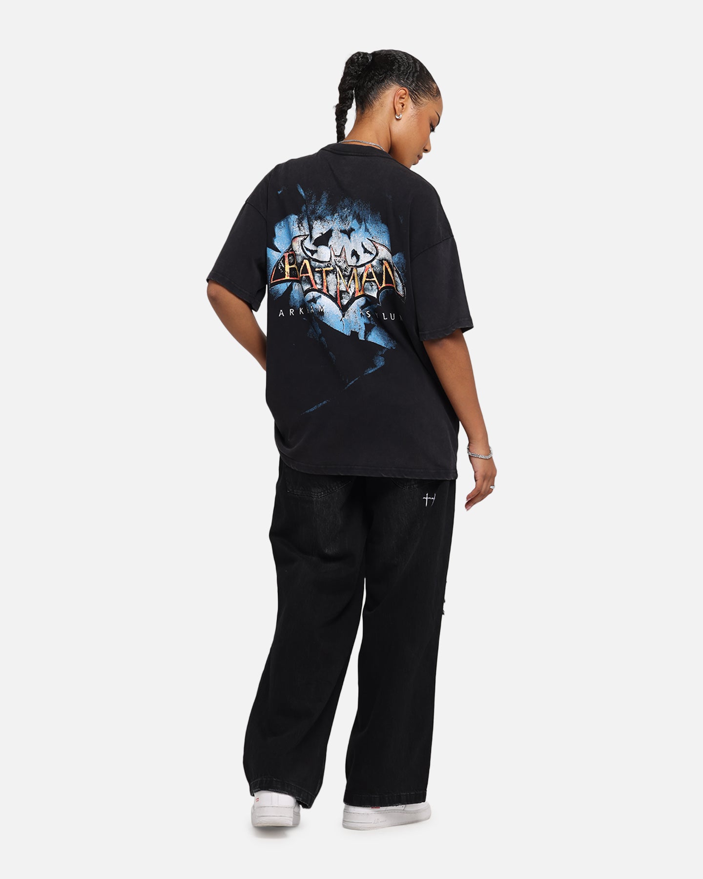 73 Studio X DC Batman Arkham Asylum Vintage Graphic Tee - Black Acid Wash Distressed Cotton T-Shirt for Men - Perfect for Comic Con, Cosplay & Batman Fans