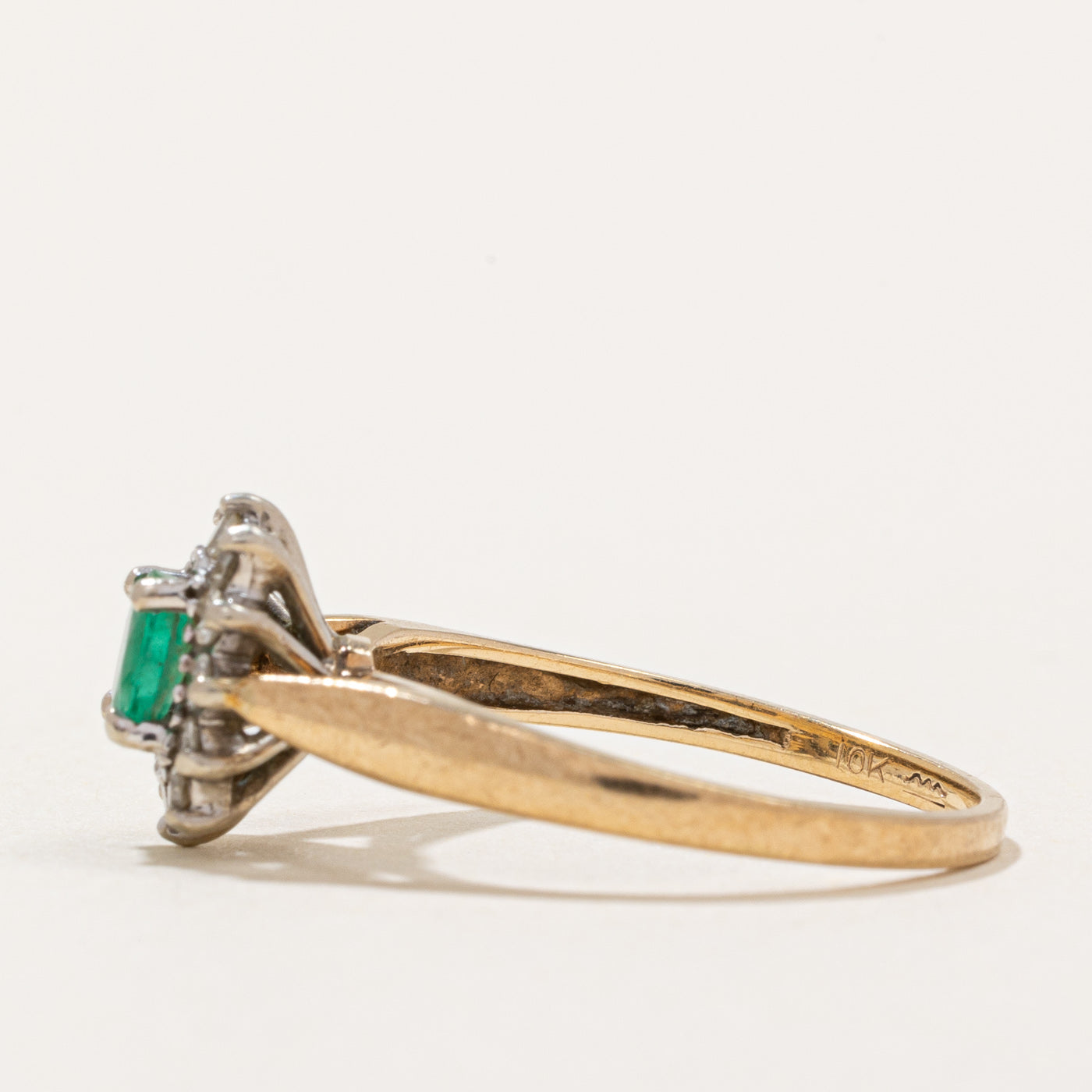 Emerald & Diamond Ring - 0.26ct Emerald & 0.12ctw Diamond Engagement Ring | Size 6 | Perfect for Wedding, Anniversary & Special Occasion Gifts