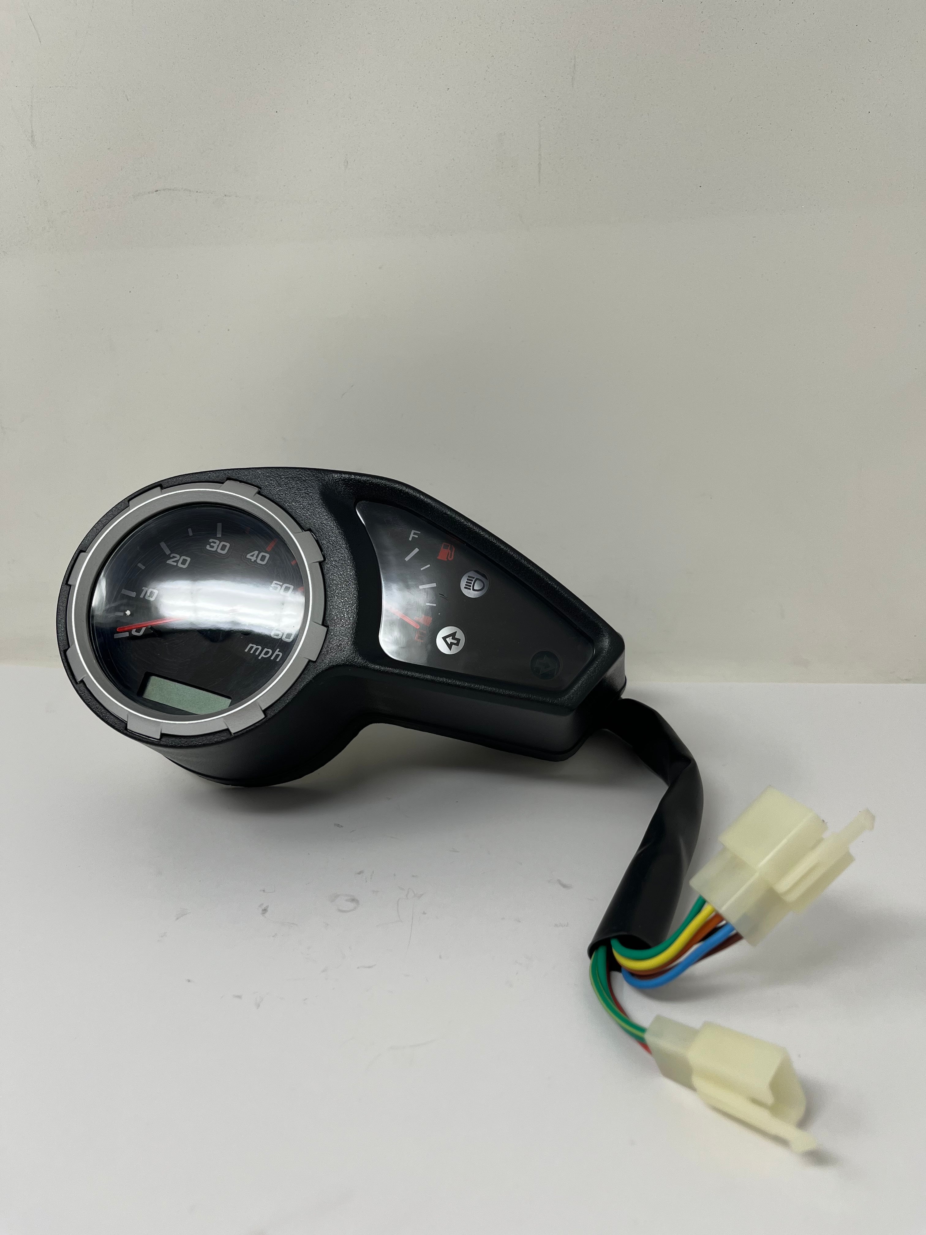 X18 50cc GY6 Scooter with Speedometer (10050060) - Perfect for Commuting, Campus Travel & Urban Riding