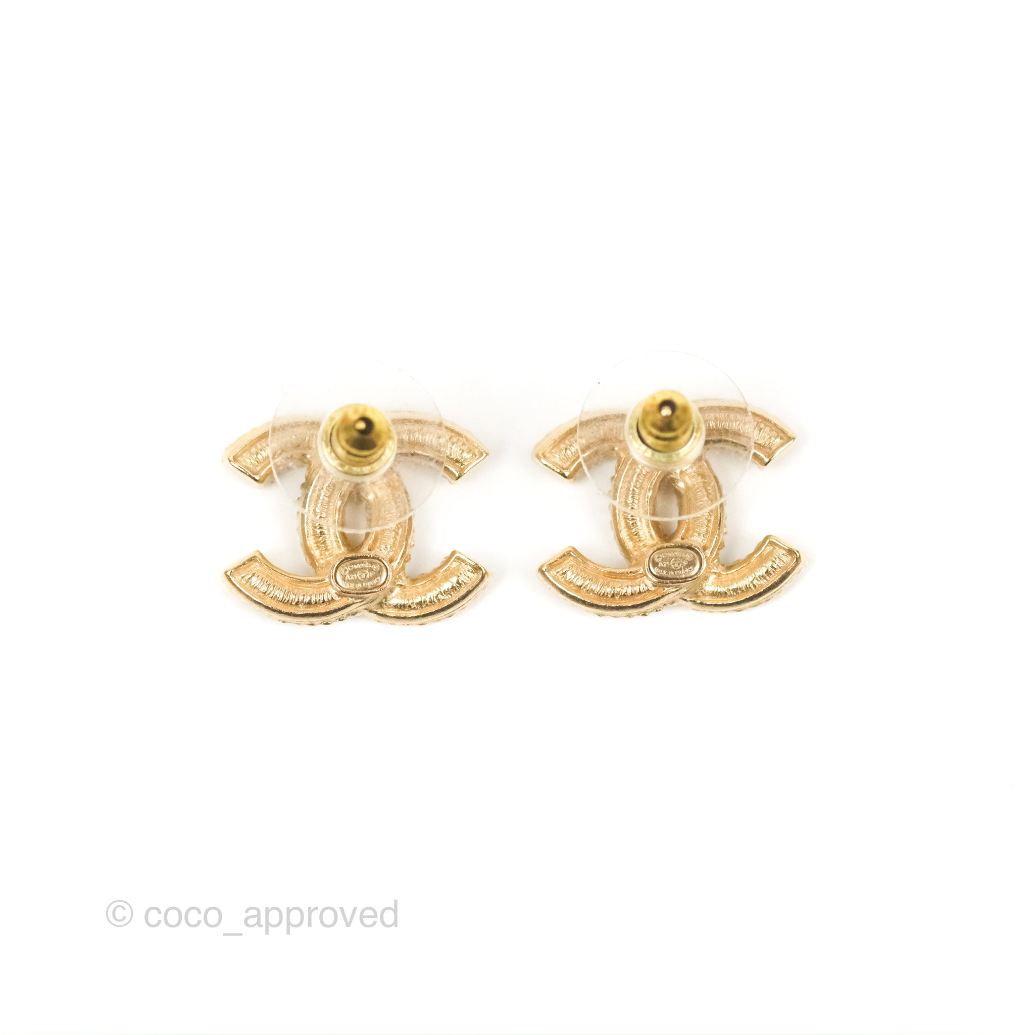 Chanel CC Pearl Earrings in Gold Tone - Luxury Fashion Jewelry for Women | Perfect for Parties, Weddings & Special Occasions
