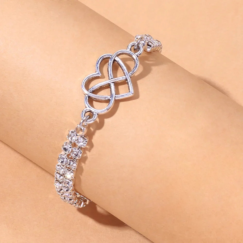 Stylish Women's Crystal Heart Anklet - Rhinestone Double Layer Tennis Chain Ankle Bracelet for Beach, Boho & Goth Fashion | Perfect Gift for Her, Birthday, Anniversary & Summer Vacations