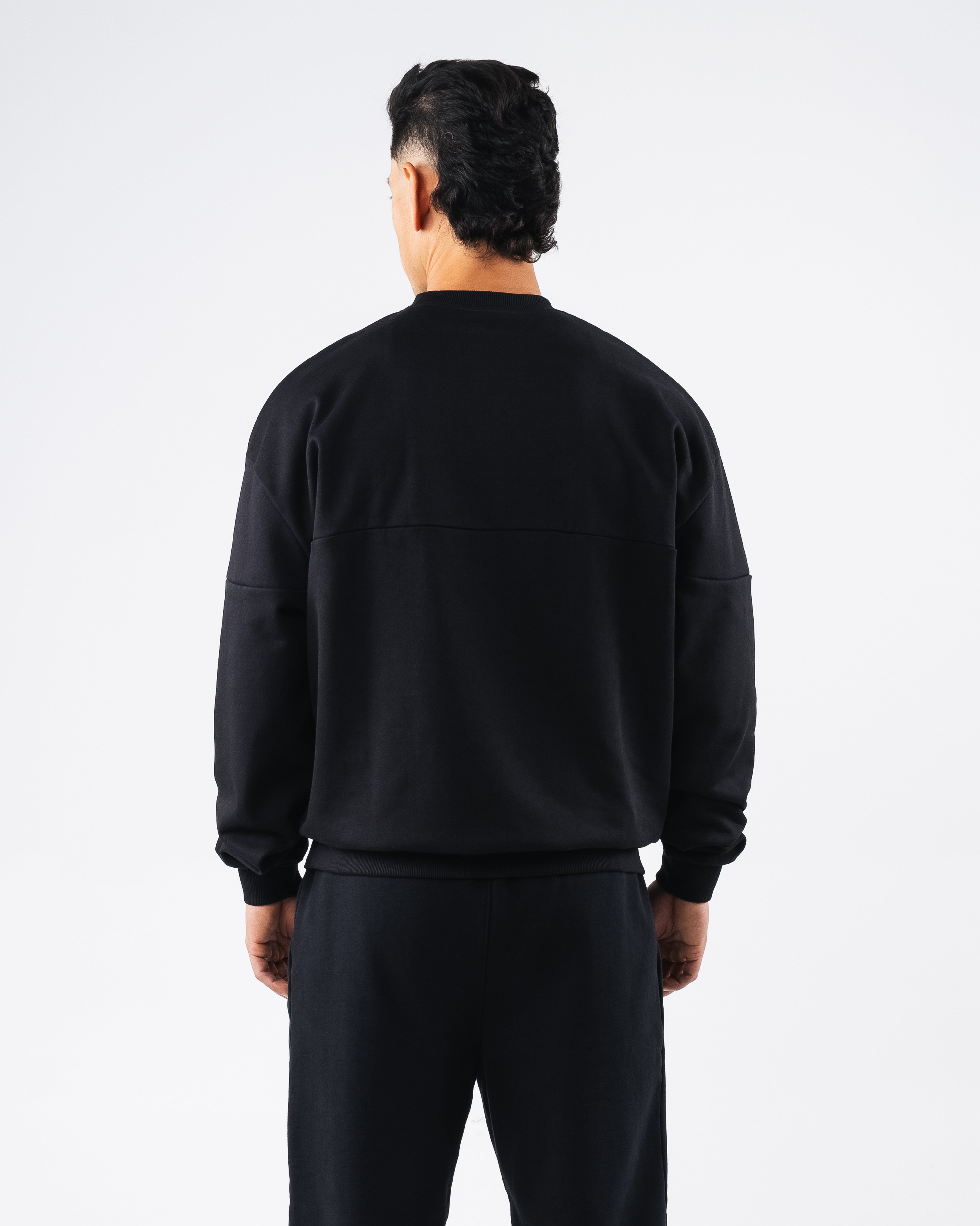 Establishment Split Crewneck Sweatshirt - Black | Men's Casual Pullover for Streetwear & Everyday Comfort