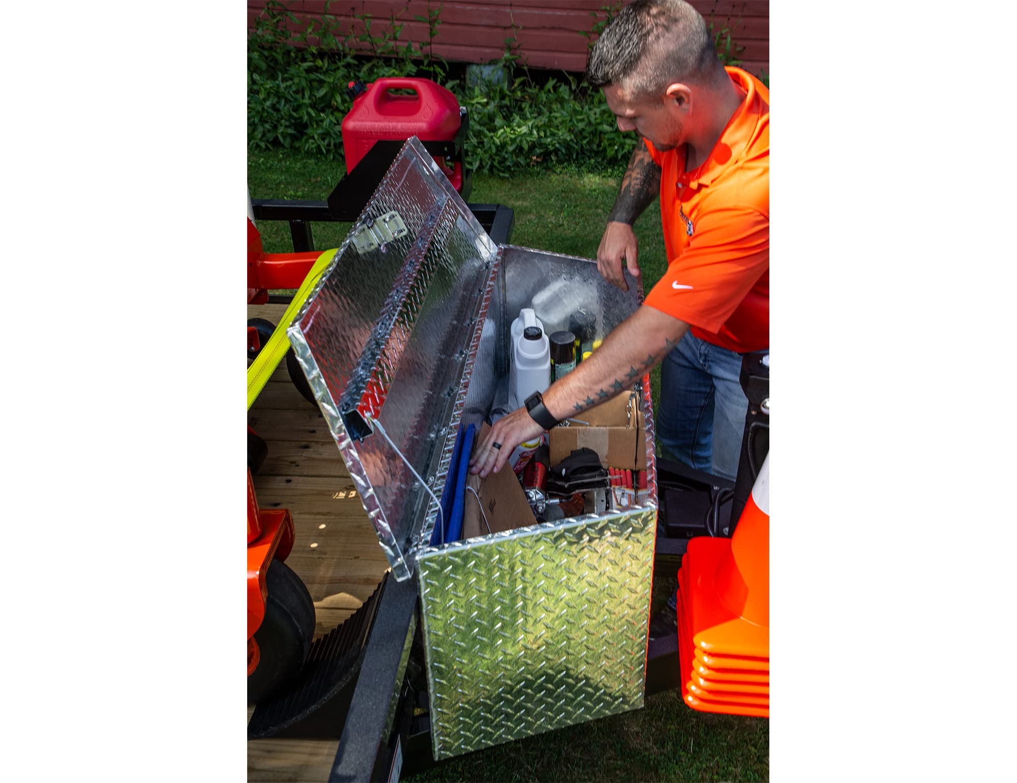 Buyers Products 1701385 Aluminum Trailer Tongue Tool Box - 18.3