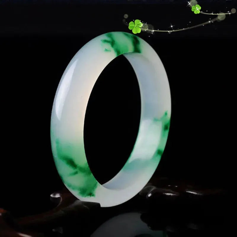 Emerald Green Quartz Rock Floating Flower Bracelet for Women - Elegant Jade Stone Fashion Jewelry - Perfect for Boho Chic, Casual Wear & Special Occasions