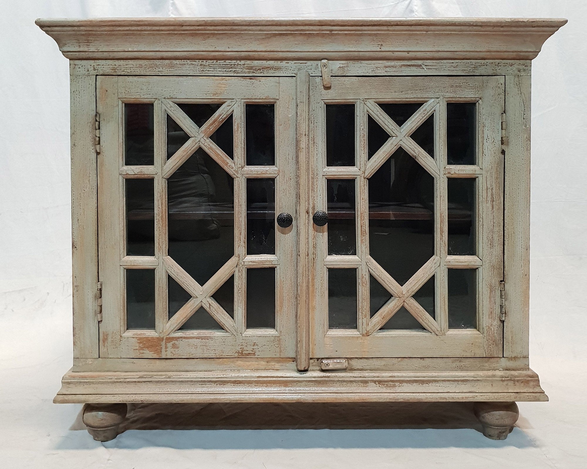 French Arched Hand Carved Solid Wood Buffet Sideboard - Rustic Beige 100x43x83cm - Perfect for Dining Room Storage, Kitchen Buffet & Farmhouse Decor