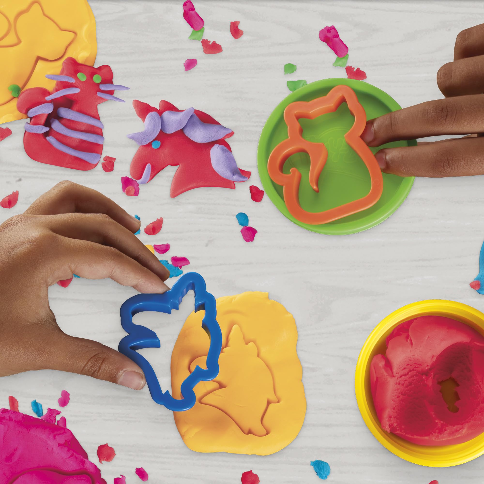 Play-Doh Party Favor Pack - Bulk 24 Pack of Non-Toxic Modeling Compound with Fun Cutters | Perfect for Kids Birthday Parties, Classroom Rewards & Goodie Bag Fillers | Safe Creative Play for Children Ages 3+ (Amazon Exclusive)