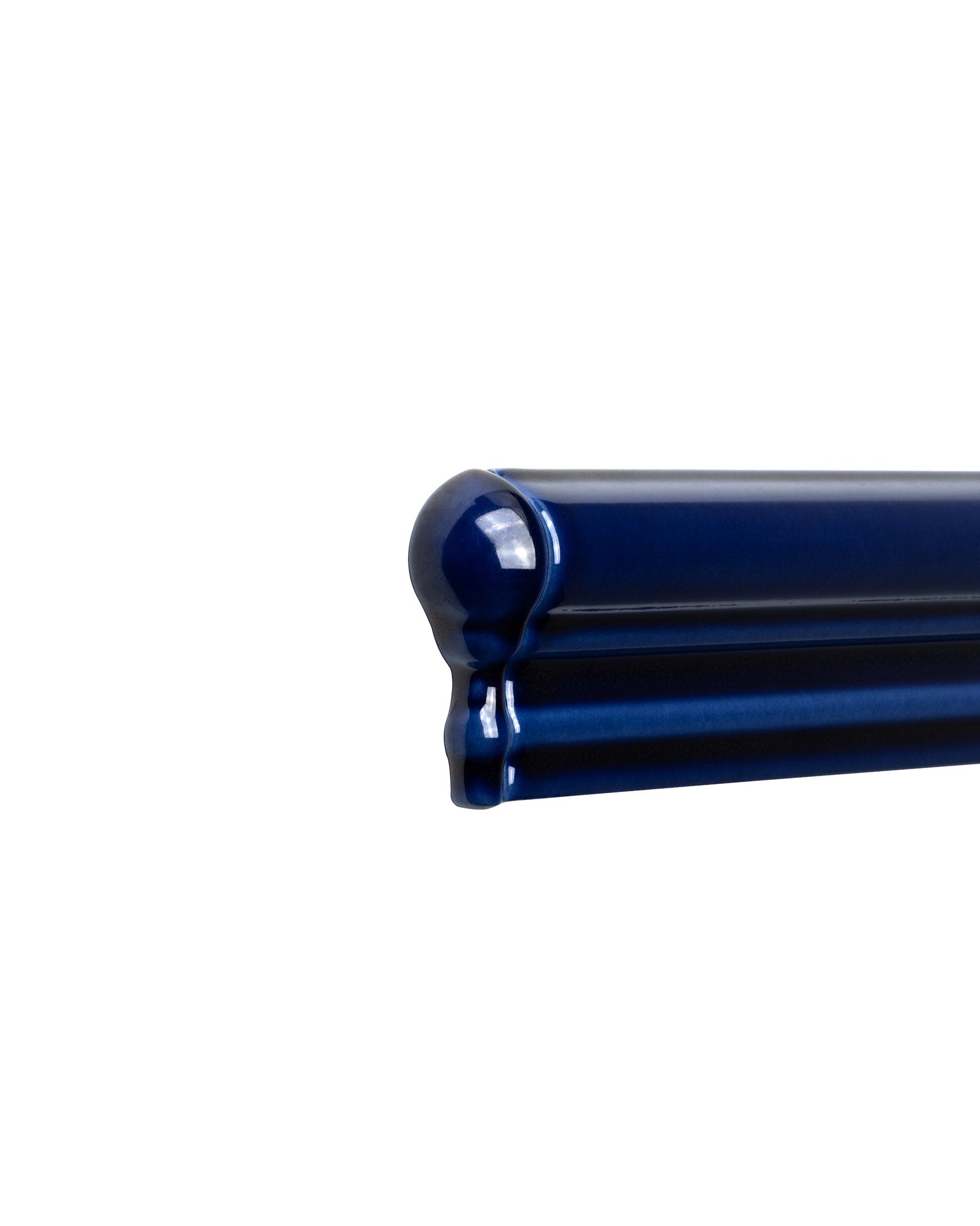Kakel Victoria Corner Piece for Baseboard in Ultramarine Blue - Perfect for Home Renovation and Interior Design Projects