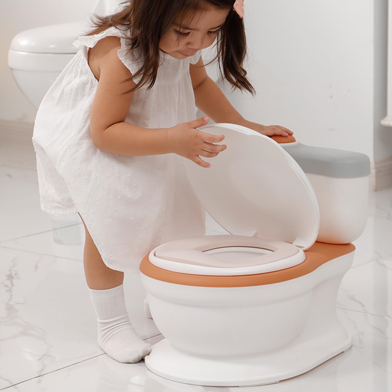 **Realistic Toddler Potty Training Toilet with Flush Sound – Portable & Splashproof Kids Potty Seat for Boys & Girls – Ideal for Home, Travel & Daycare Use**