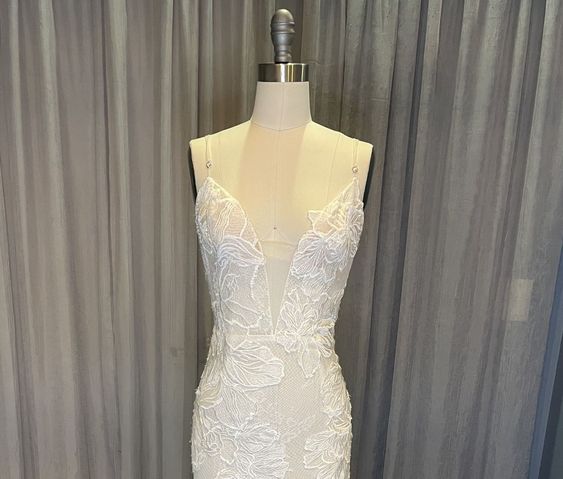 Wtoo Valenta Wedding Gown - Elegant Lace Bridal Dress for Bride - Perfect for Beach, Church & Formal Weddings