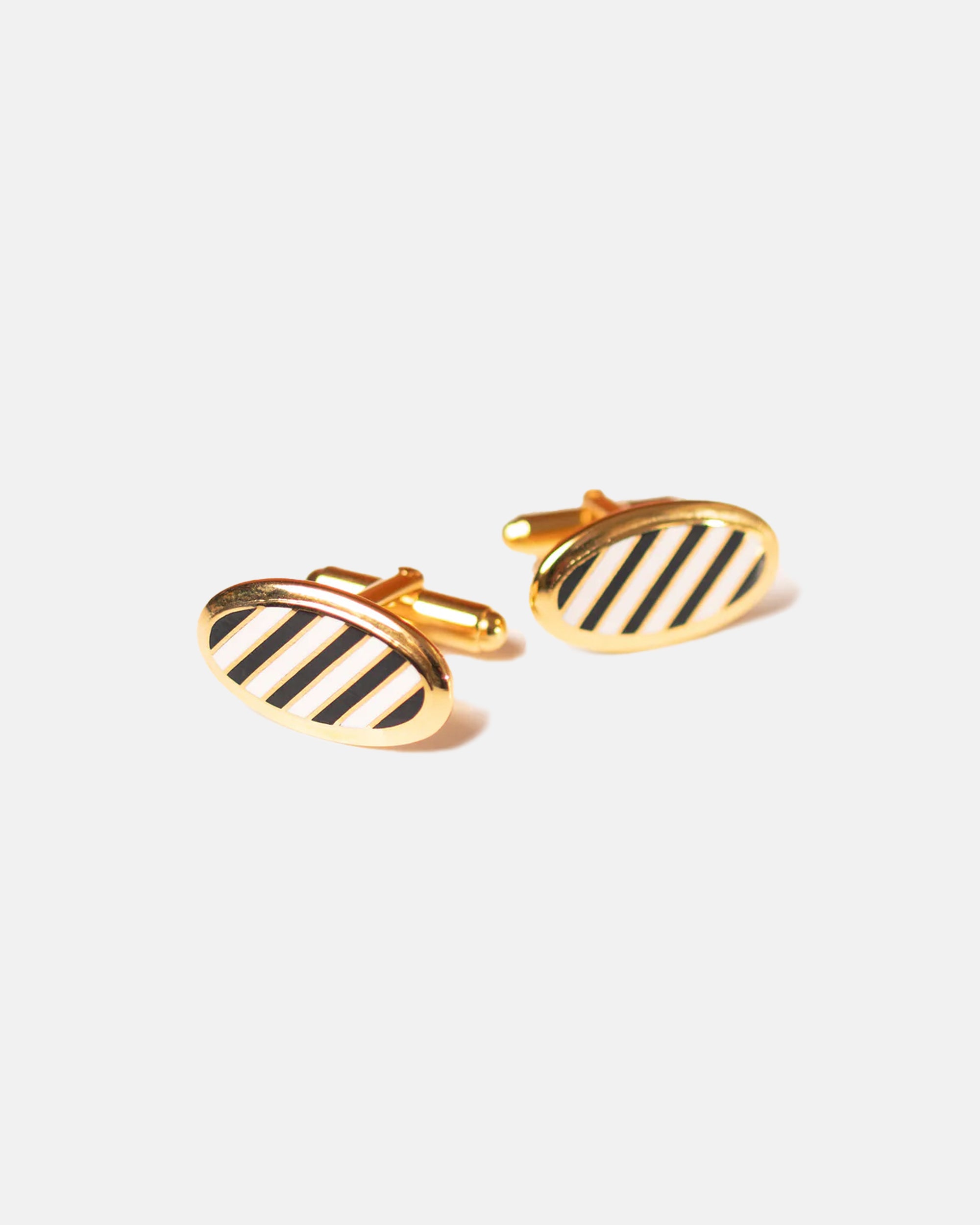 Stylish Enamel Repp Stripe Cufflinks for Men - Perfect for Weddings, Business Meetings & Formal Events