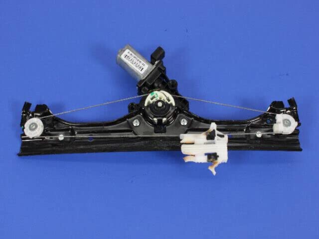 Front Door Window Regulator - Right Side Replacement Part for Smooth Window Operation | Compatible with Multiple Car Models | Perfect for DIY Auto Repair and Maintenance
