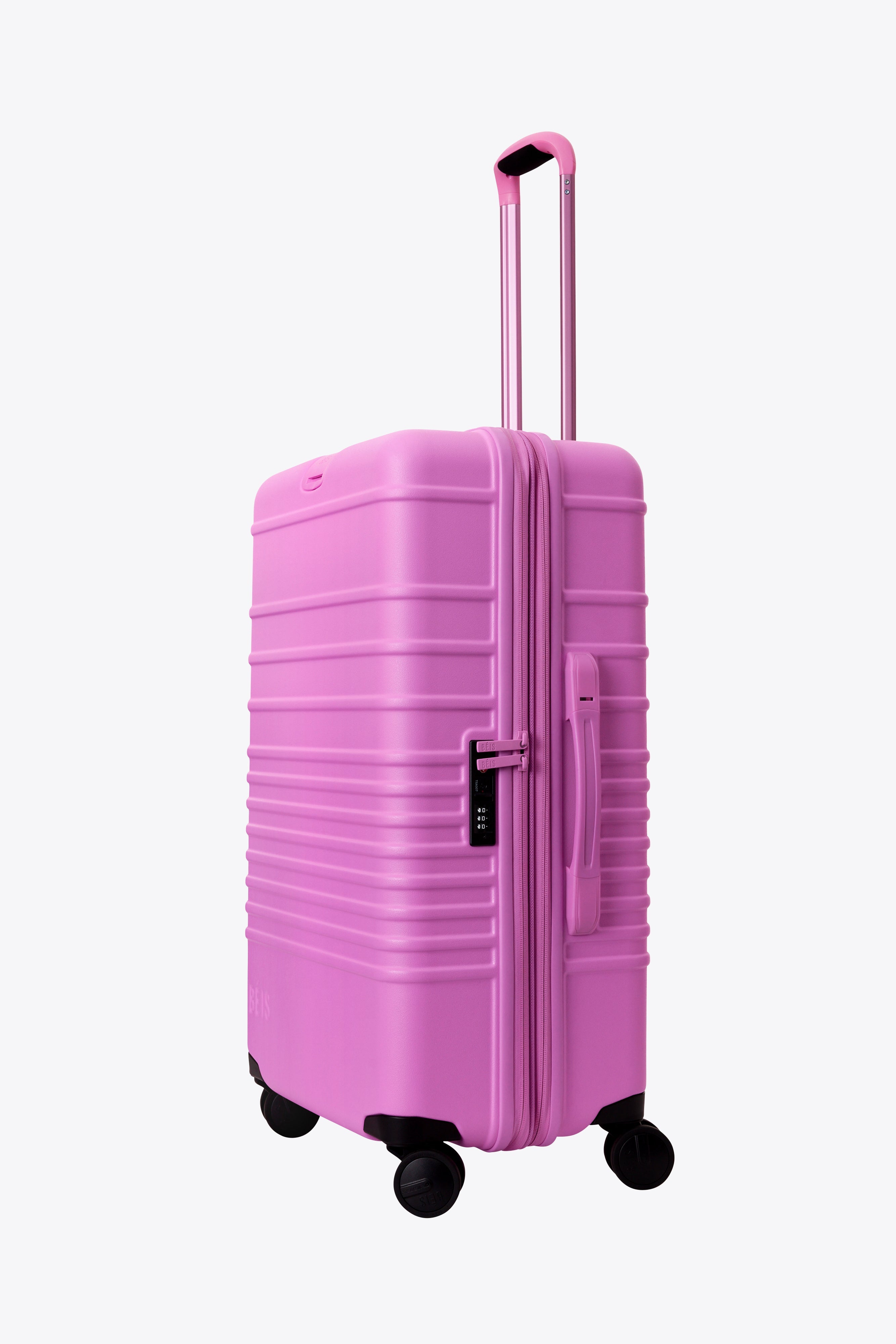 Berry-Colored Medium Check-In Roller Luggage - Perfect for Business Trips, Weekend Getaways & Air Travel