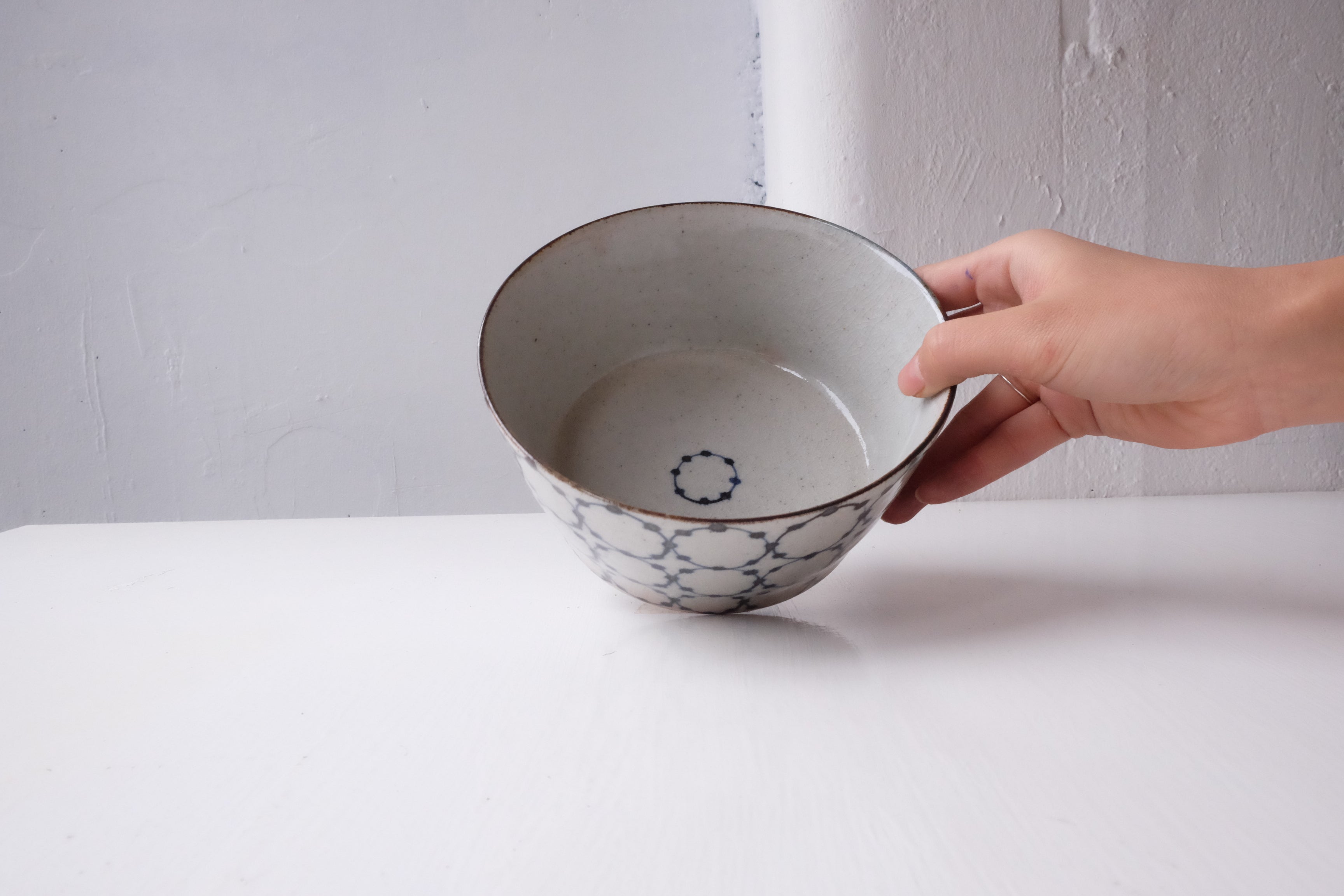 Indigo Tobe Ware Deep Bowl with Maru Mon Circle Design - Handcrafted Japanese Ceramic Serving Bowl by Tōsai Gama - Perfect for Ramen, Soup & Rice Dishes