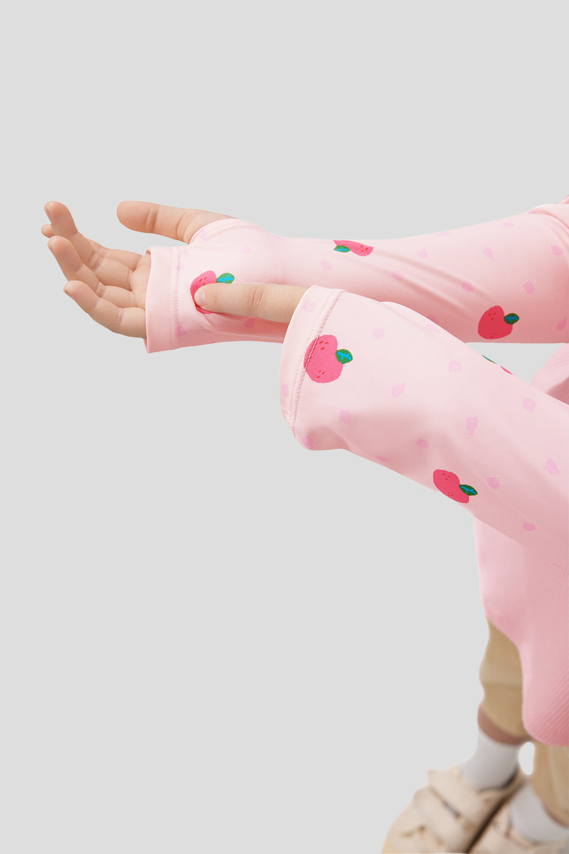 Icecape UPF50+ Kids Sun Protection Jacket - Lightweight UV Blocking Water-Resistant Jacket for Outdoor Activities, Beach, Hiking & Playtime