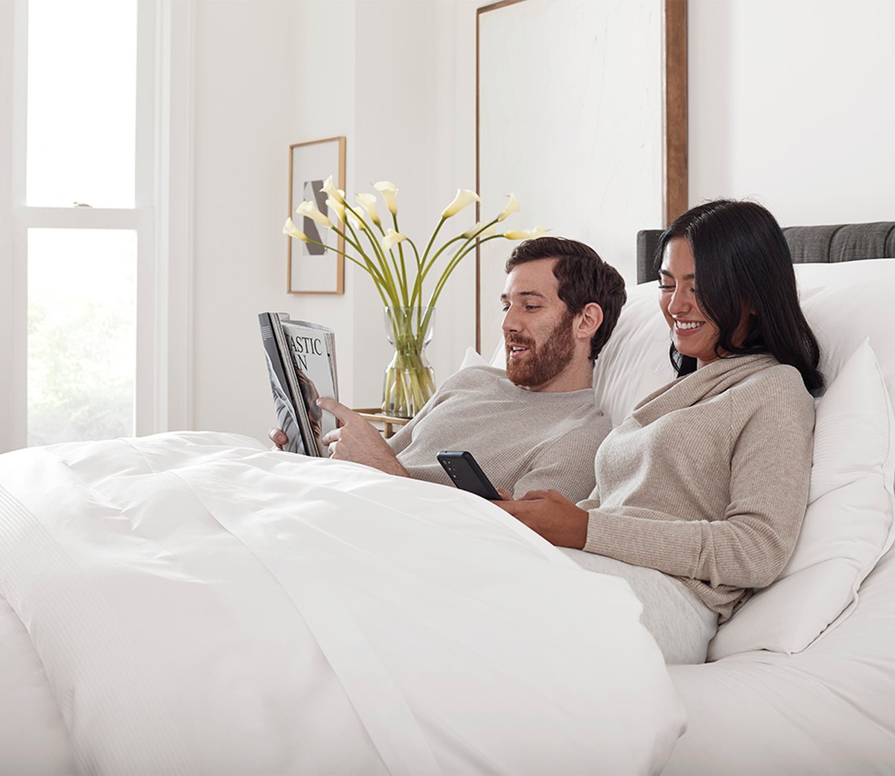 Sleeptone S5000 Adjustable Bed Base with Massage & Zero Gravity - Queen Size Electric Smart Bed Frame for Back Pain Relief & Better Sleep - Perfect for Master Bedroom, Home Theater & Relaxation