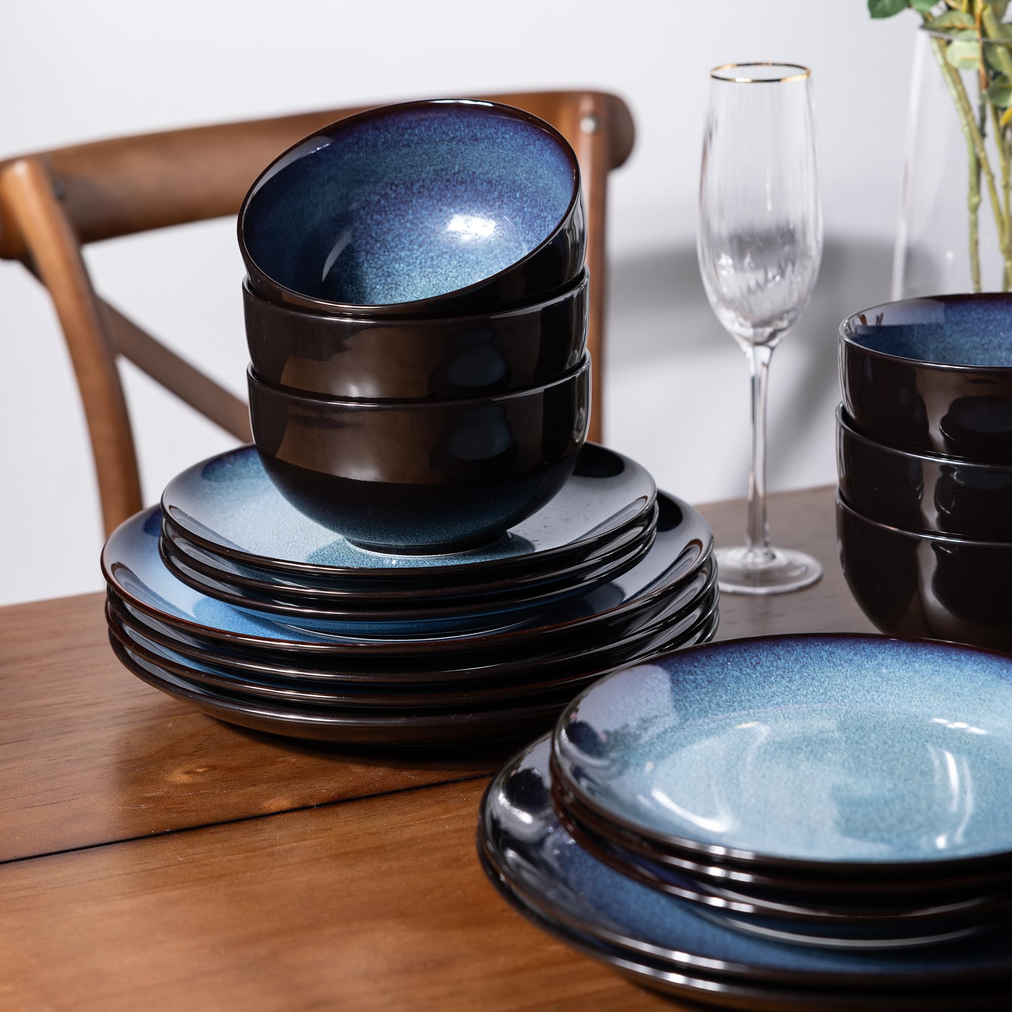 Premium LeRatio 18-Piece Ceramic Dinnerware Set for 6 - Handmade Reactive Glaze Plates & Bowls - Chip & Scratch Resistant - Oven, Dishwasher & Microwave Safe - Elegant Blue Tableware for Everyday Dining & Entertaining