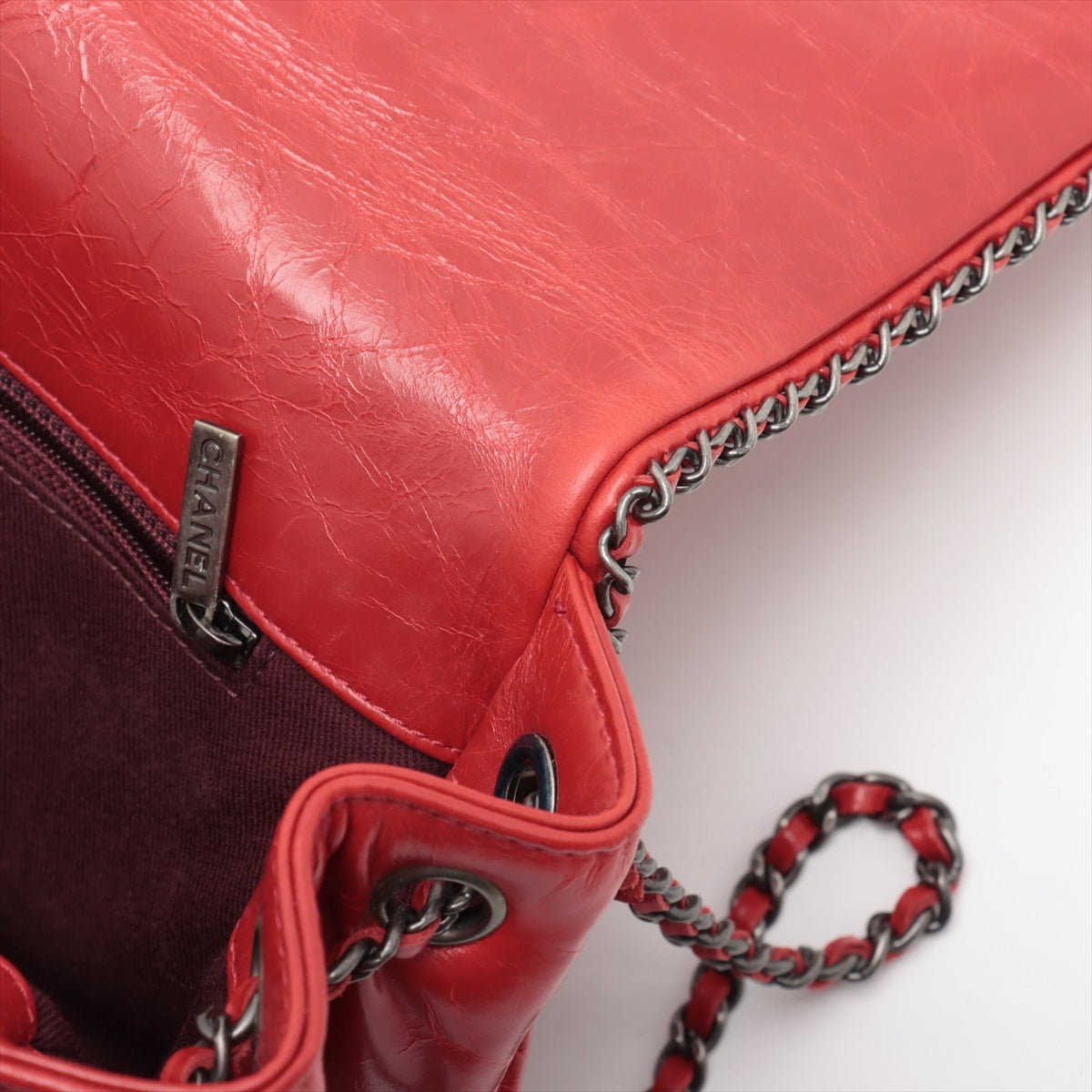 Chanel Vintage CC Logo Matelasse Calfskin Chain Shoulder Bag Red Leather Crossbody Purse for Women | Luxury Designer Handbag for Parties, Dating & Special Occasions