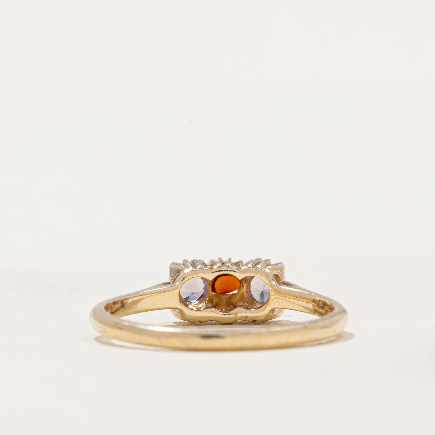 0.28ctw Synthetic Color Change Sapphire & Garnet Ring - Size 7 | 0.14ct Each | Elegant Jewelry for Weddings, Anniversaries & Special Occasions