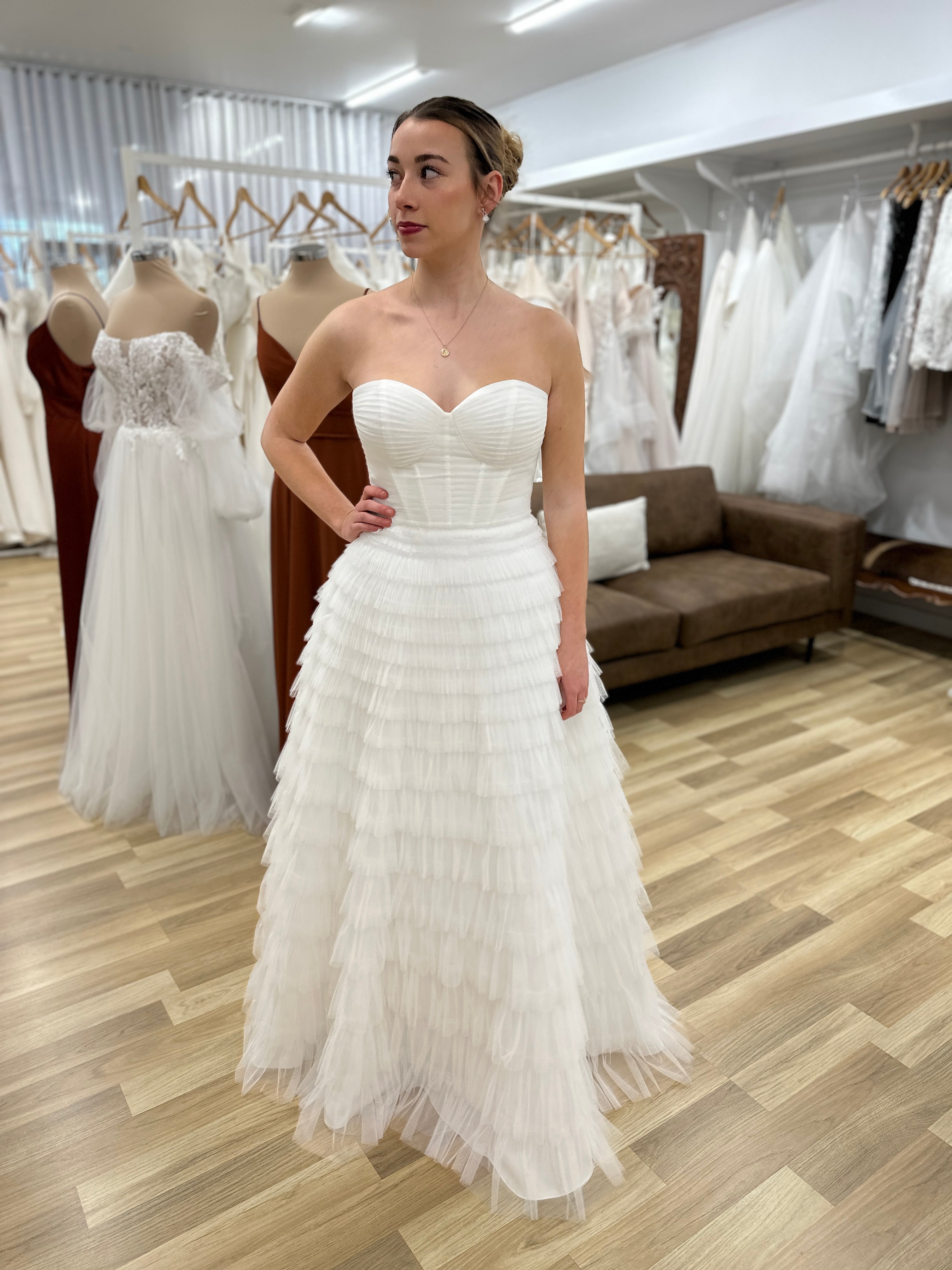 Serenity Sweetheart Strapless Ball Gown Wedding Dress - Elegant A-Line Bridal Gown for Prom, Quinceañera & Formal Events