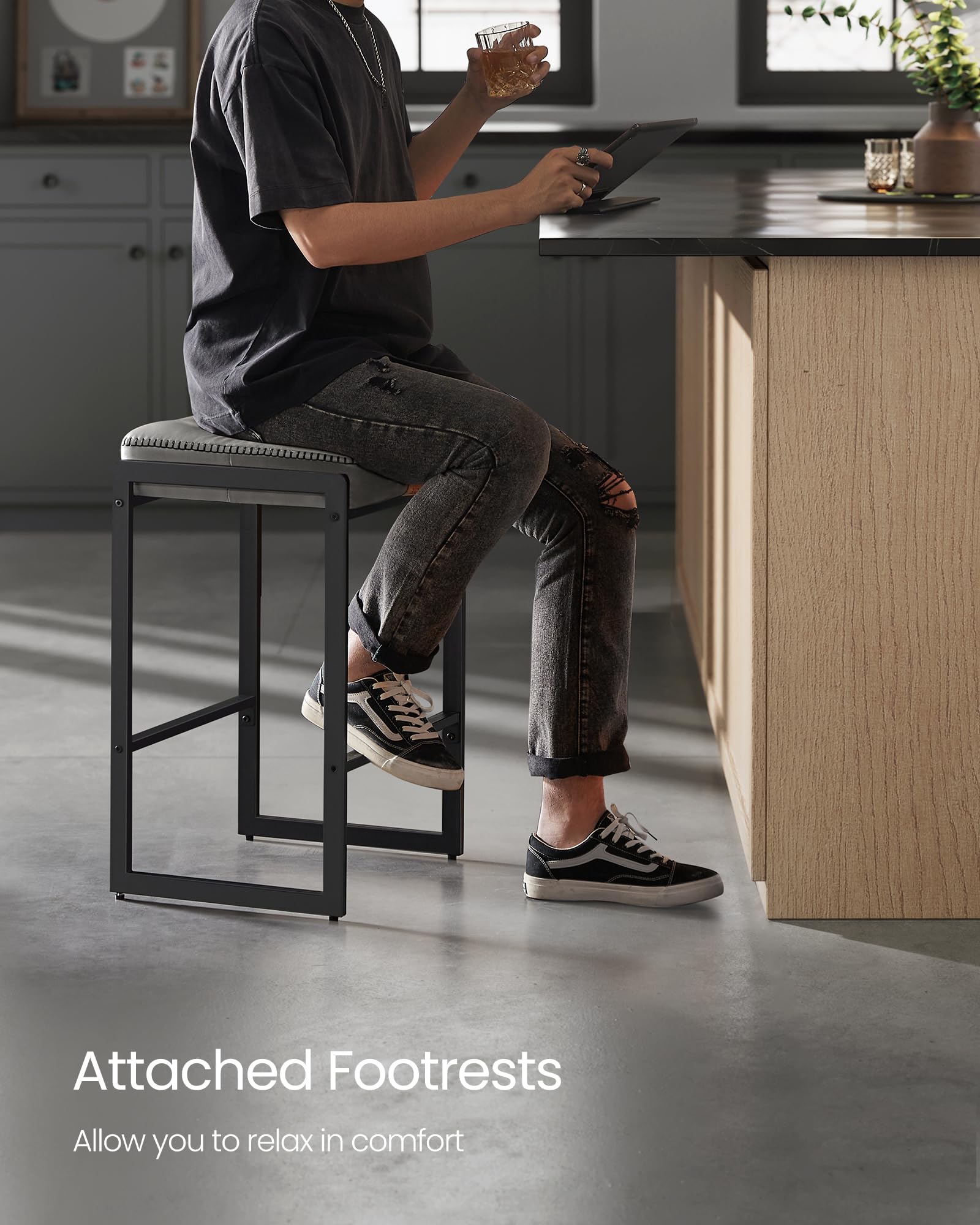 VASAGLE EKHO Collection - Set of 2 Modern Bar Stools, 26