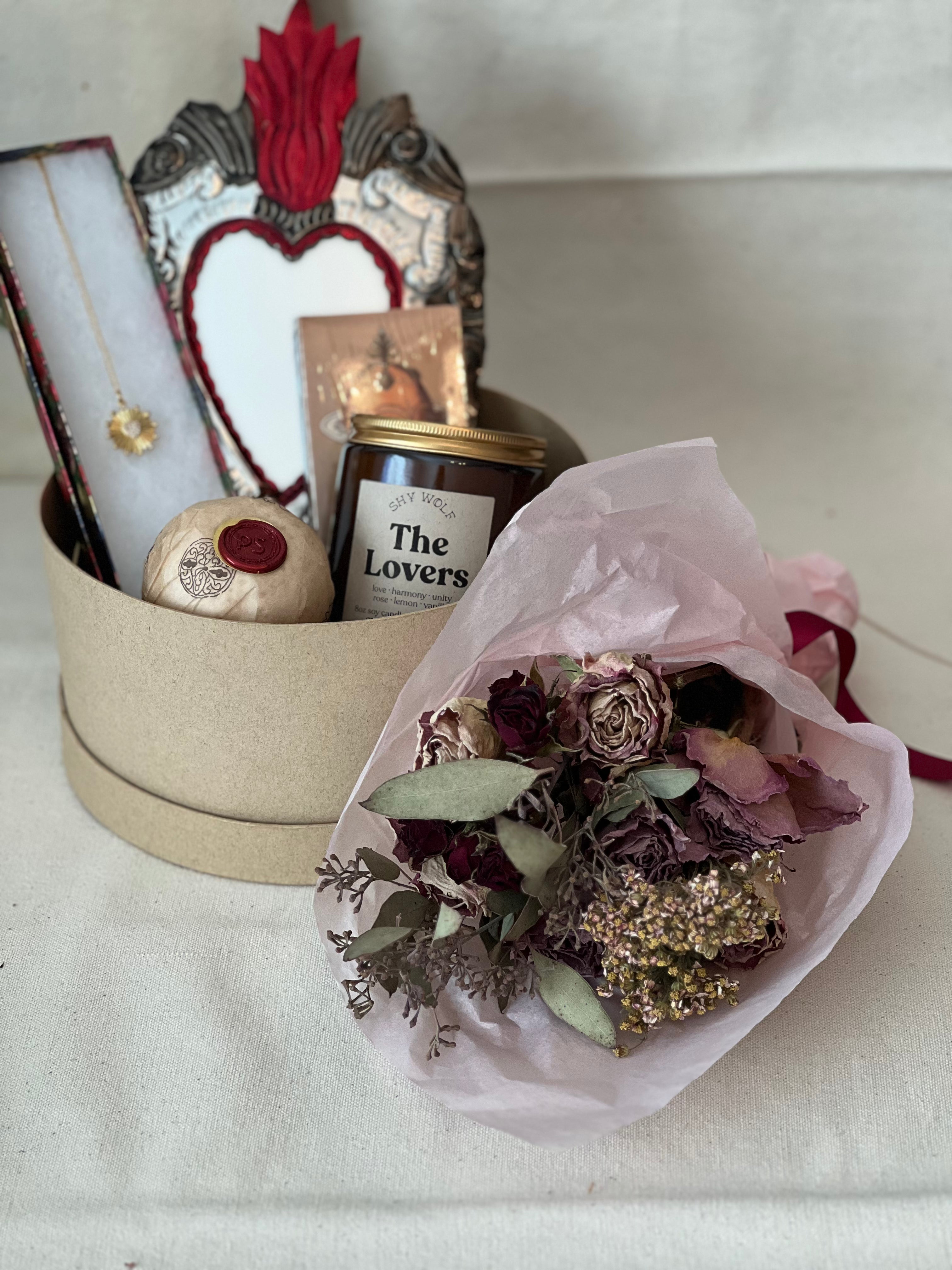 Amour Gift Bundle Set - Romantic Present for Valentine's Day, Anniversary & Couples | Perfect for Weddings, Date Nights & Special Occasions