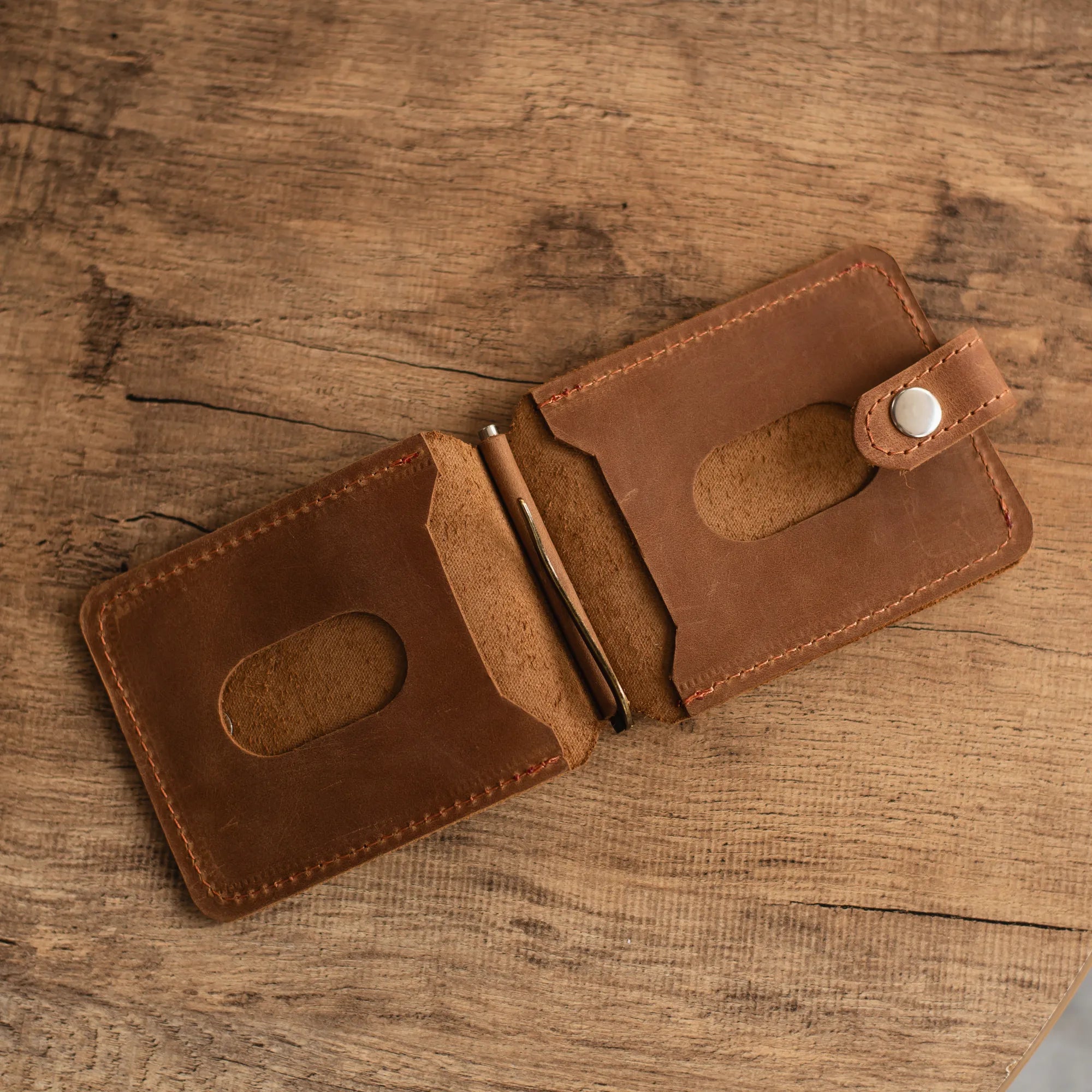 Premium Genuine Leather Wallet with RFID Blocking & Money Clip - Slim Bifold Wallet for Men - Perfect for Everyday Carry, Travel, and Business Use