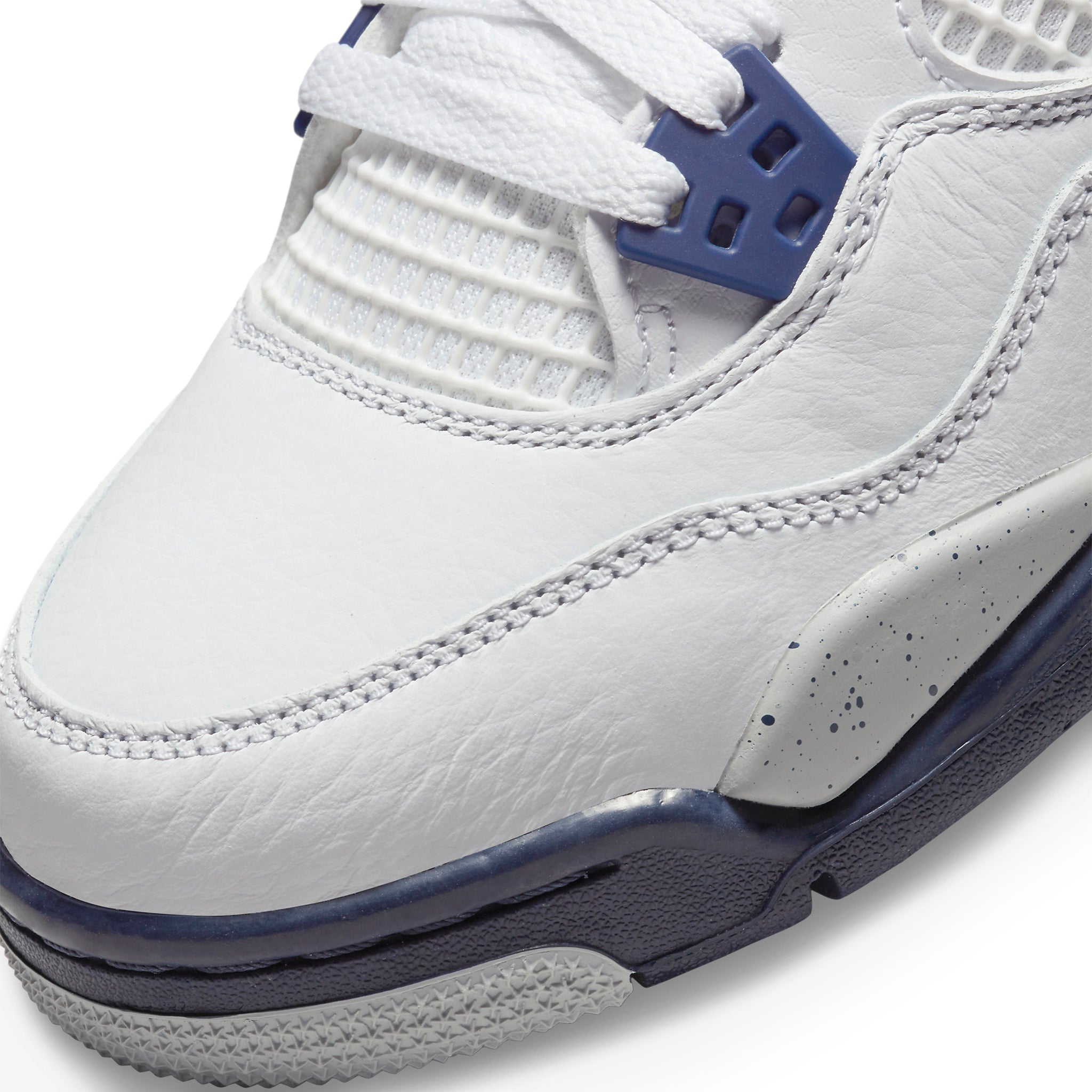 Air Jordan 4 Retro Midnight Navy GS - Boys' Basketball Shoes for Court & Street Style - Perfect for School, Games & Casual Wear