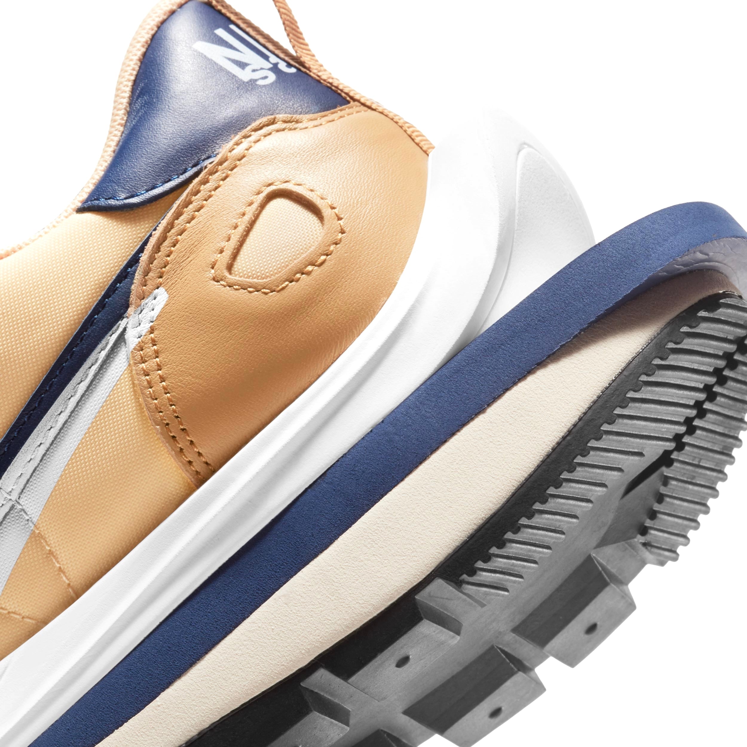 Nike Sacai x Vaporwaffle Sneakers - Sesame Blue Void White Colorway | Stylish Running & Casual Shoes for Men & Women | Perfect for Streetwear, Gym & Daily Wear