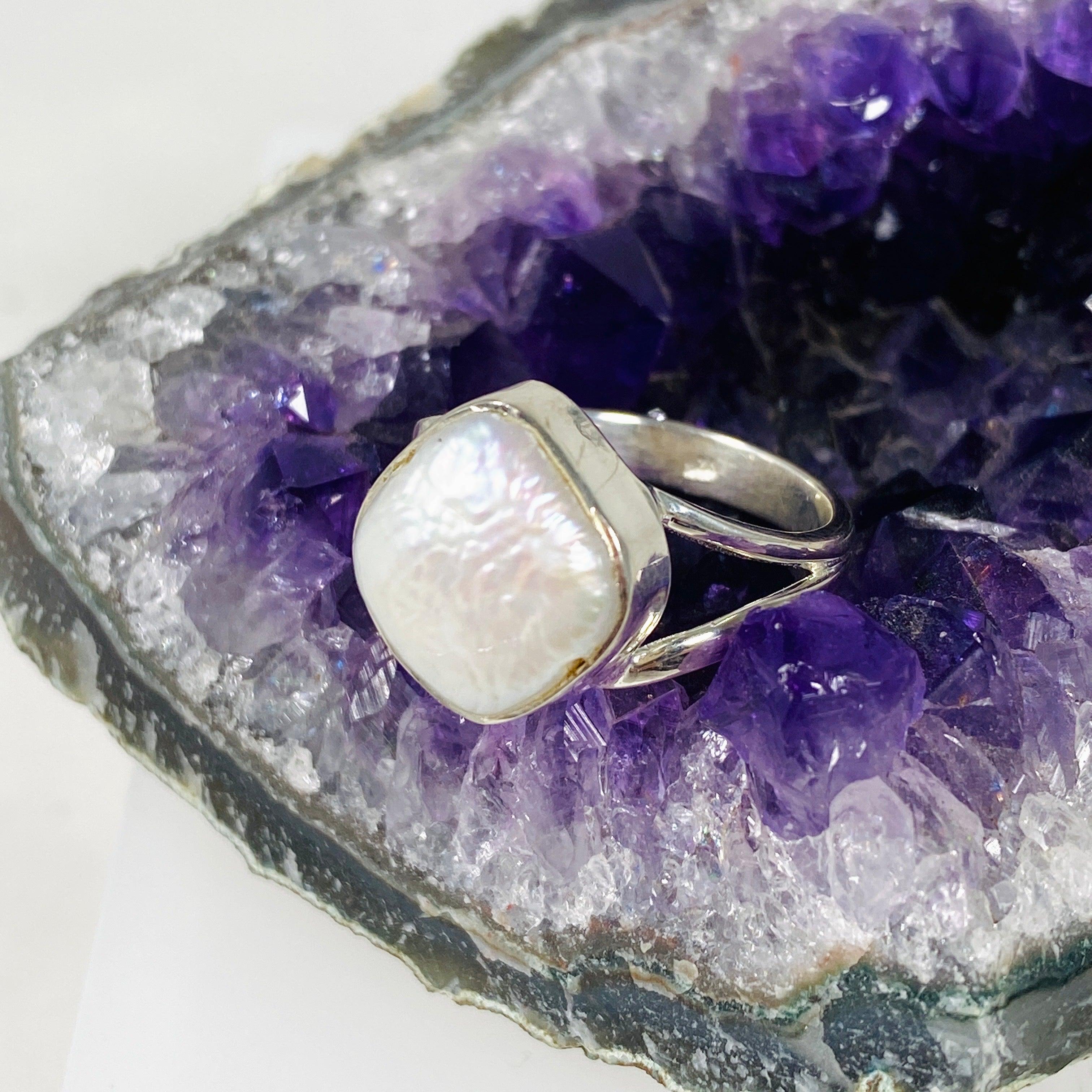 Elegant Pearl Ring Size 8 - KRGJ2931 for Women | Perfect for Weddings, Parties & Special Occasions
