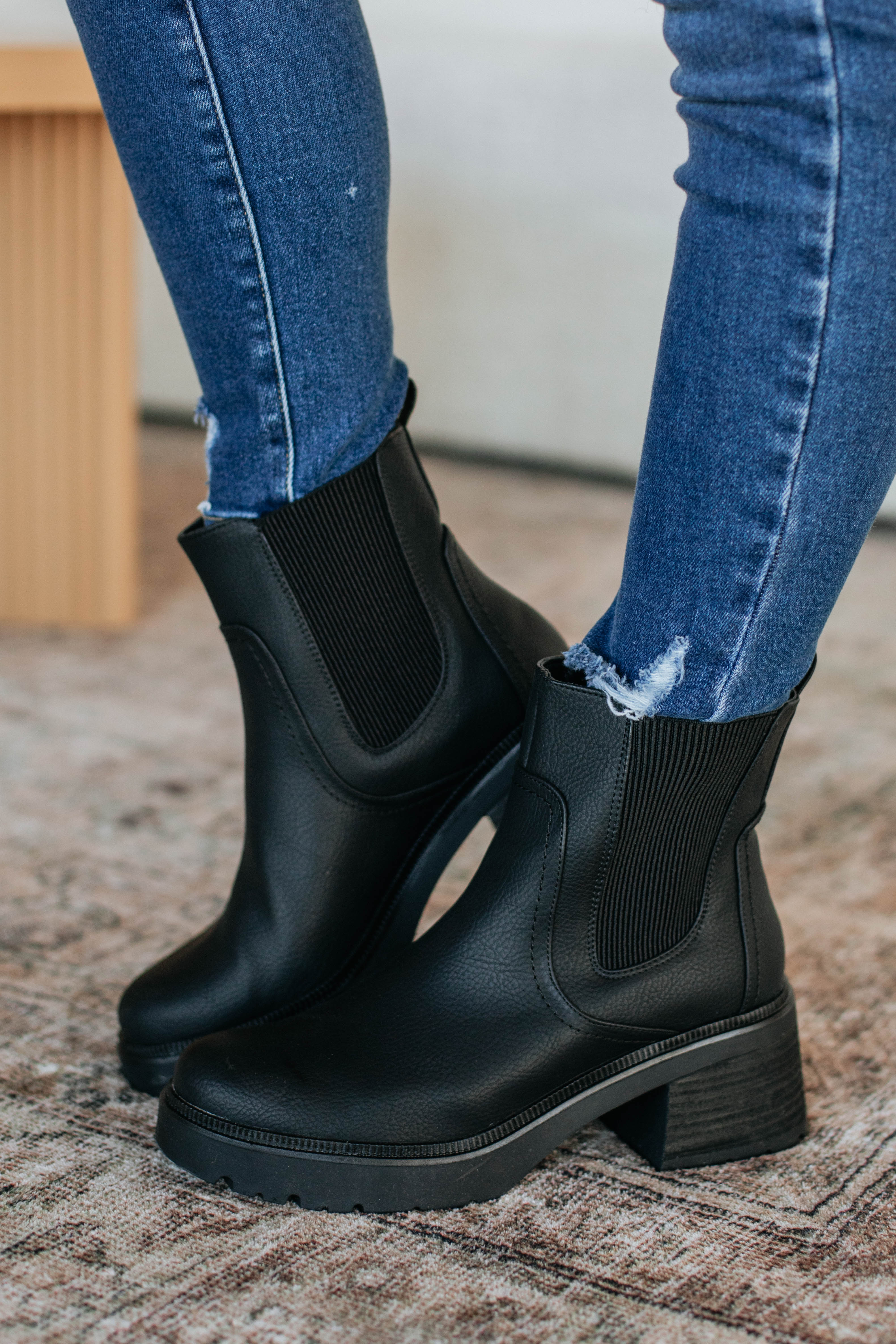 Making My Choice Black Boots - Stylish & Comfortable Footwear for Women | Perfect for Casual Outfits, Work & Outdoor Adventures