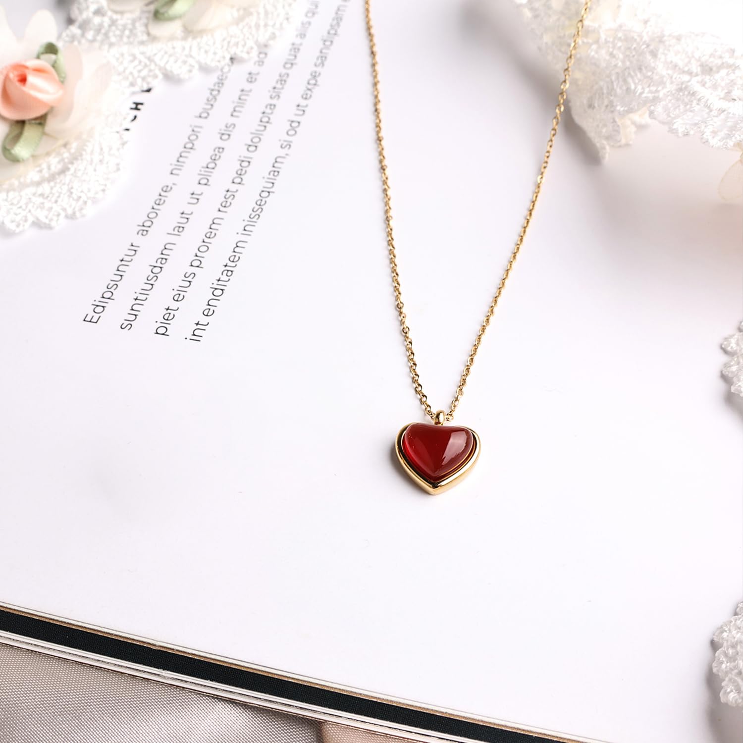 Elegant Carnelian Crystal Heart Necklace for Women - Perfect Valentine's Day Gift, Birthday Present & Anniversary Jewelry - Ideal for Romantic Dates, Special Occasions & Everyday Wear