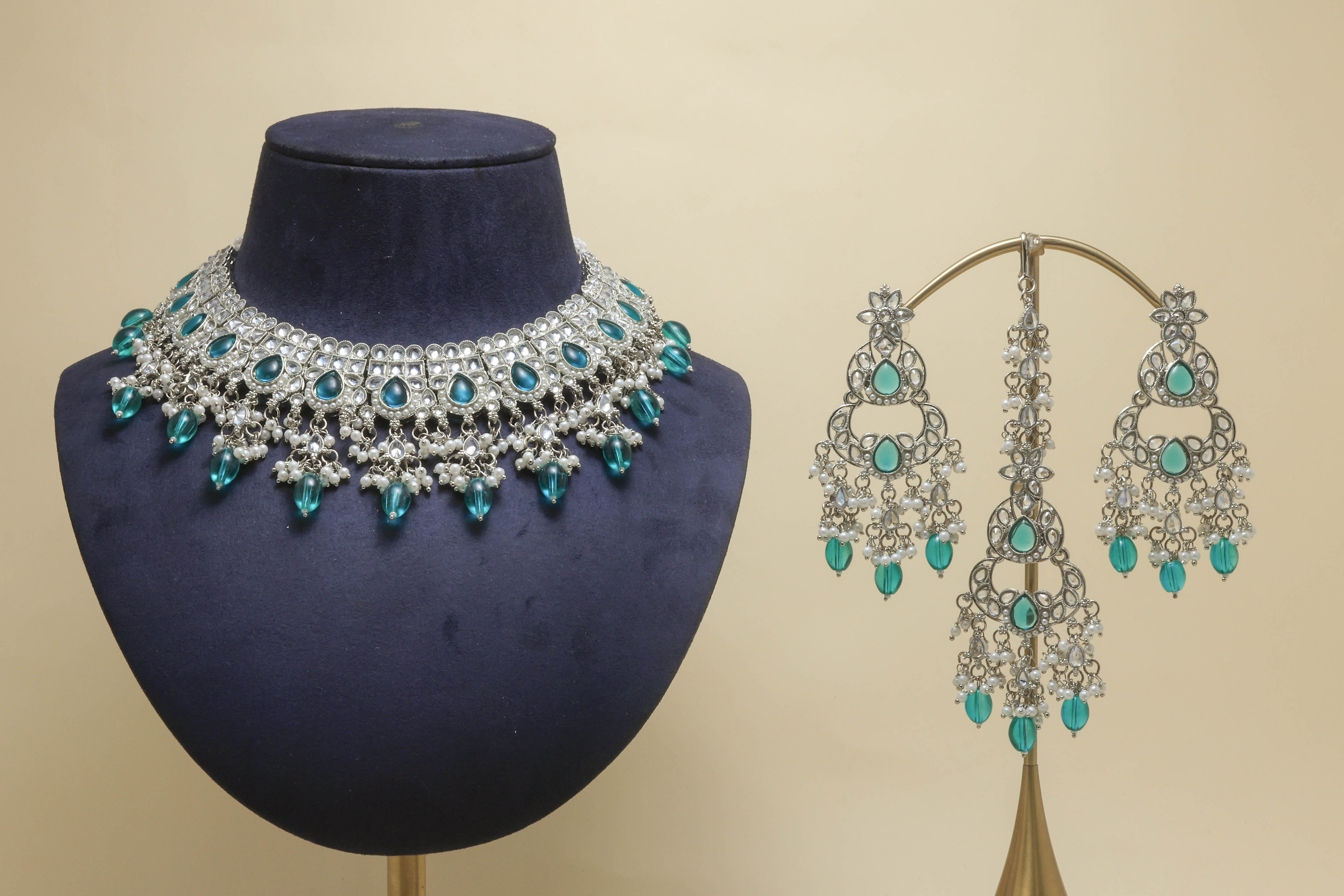 AKSHARA POLKI Full Set Jewelry - Traditional Indian Kundan Necklace, Earrings & Bracelet Set for Weddings, Parties & Festive Occasions