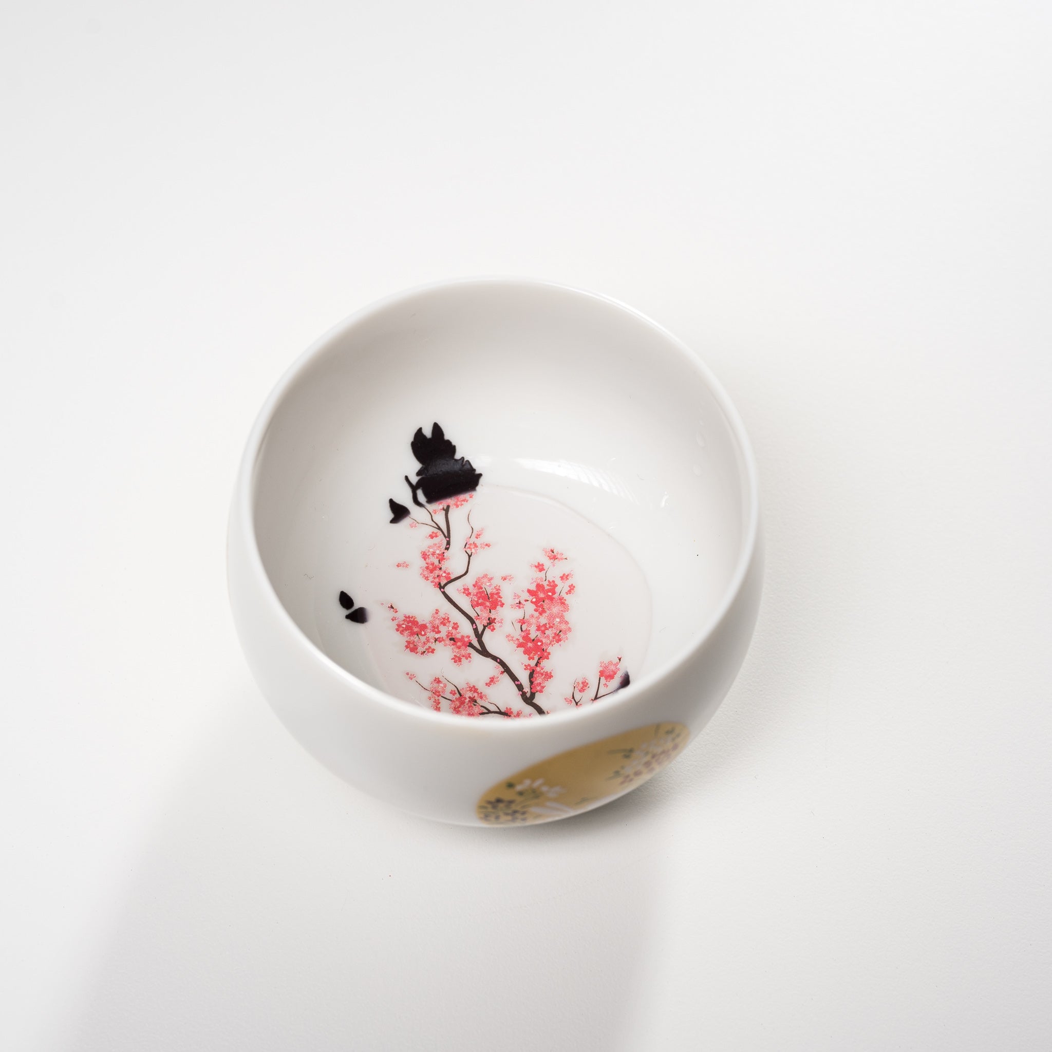 Premium Japanese Mino Ware Sakura Bloom Thermal Cup - 16oz Insulated Travel Mug with Lid, Cherry Blossom Design - Perfect for Hot & Cold Drinks, Office, Commute, and Outdoor Adventures
