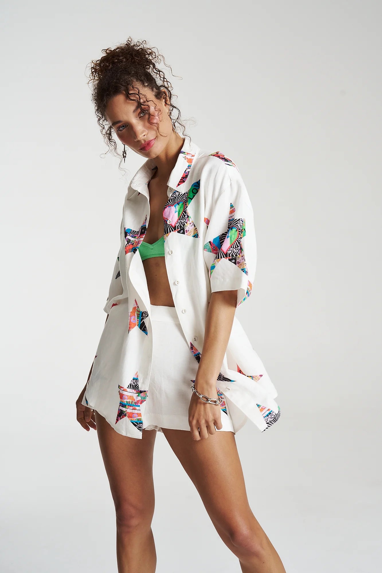 Big Shirt Star X Lovers - Oversized Graphic T-Shirt for Men & Women | Trendy Streetwear Fashion | Perfect for Casual Wear, Concerts & Date Nights