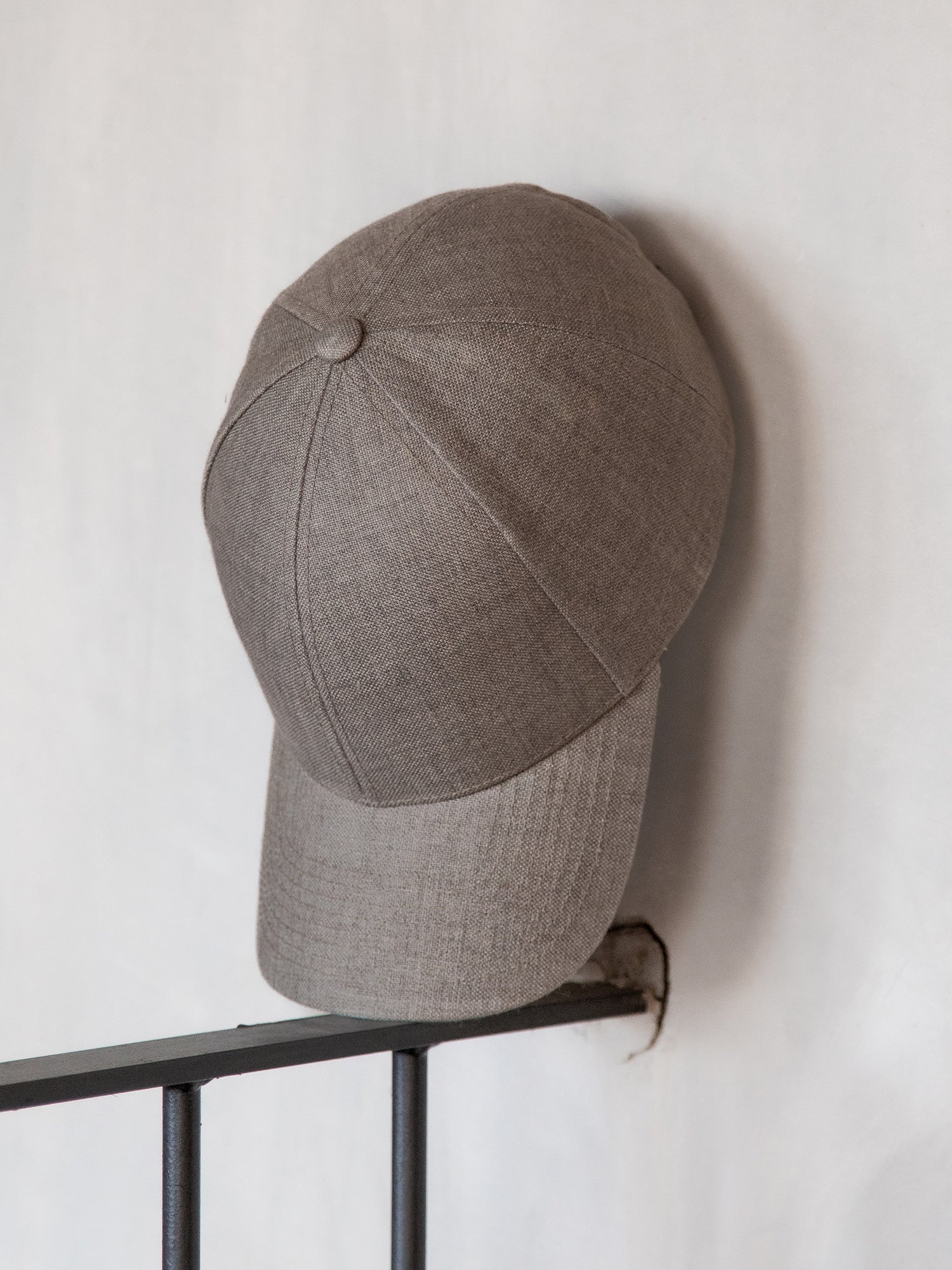 Premium Linen Structured Cap in Argent Khaki - Breathable & Stylish Summer Hat for Outdoor Activities, Beach, and Travel
