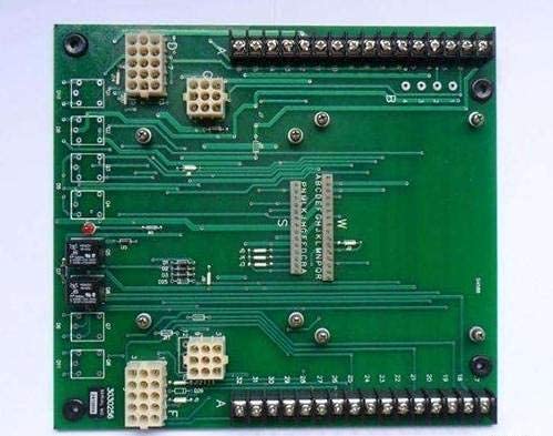 Cummins Control Module Circuit Board 3053065 3030256 - Replacement for Engine Management System | Perfect for Trucks, Heavy Equipment & Industrial Applications