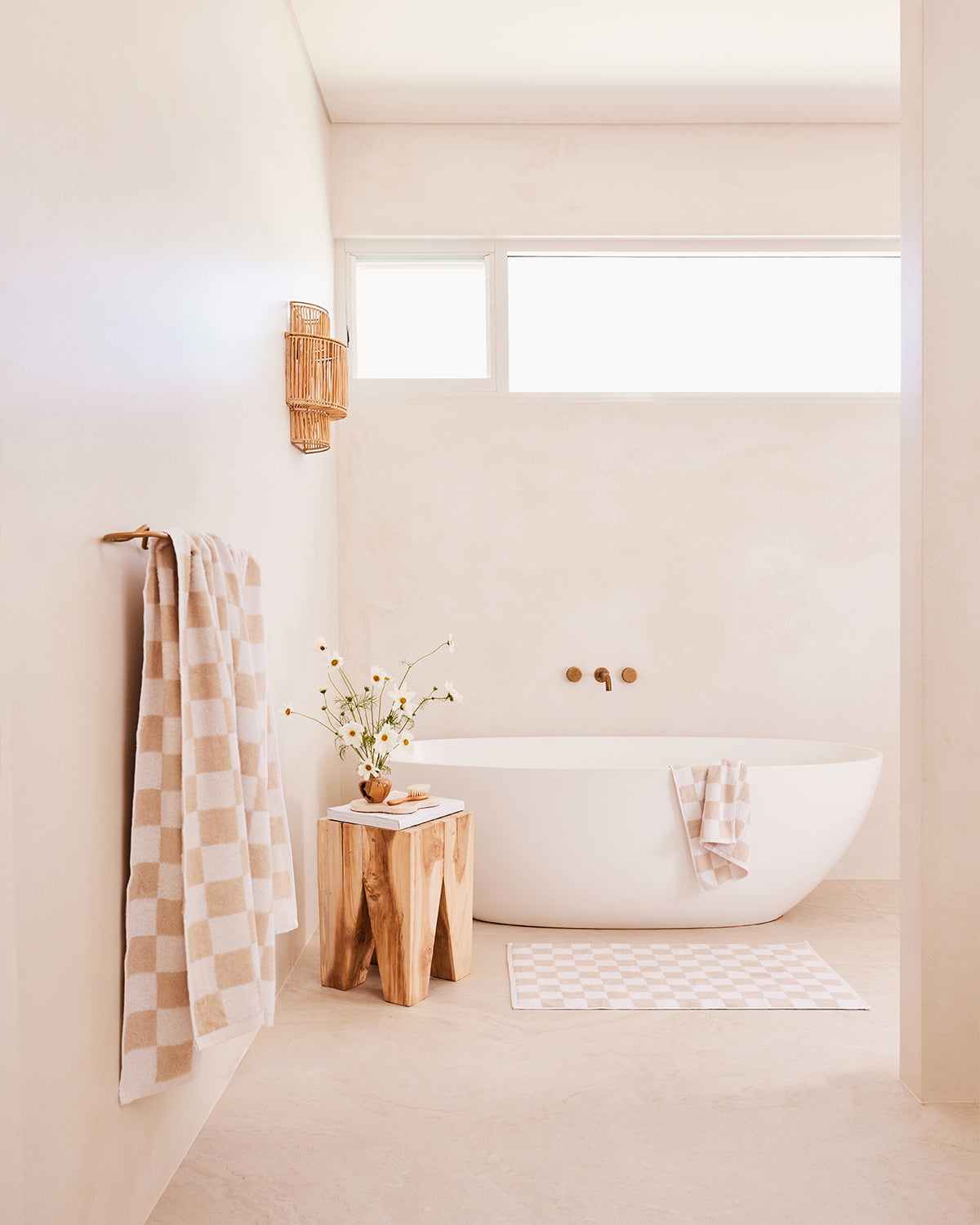 Premium 100% French Flax Linen Terry Bath Mat - Soft White & Oatmeal Check Pattern - Absorbent & Quick-Drying for Bathroom, Spa & Luxury Home Decor