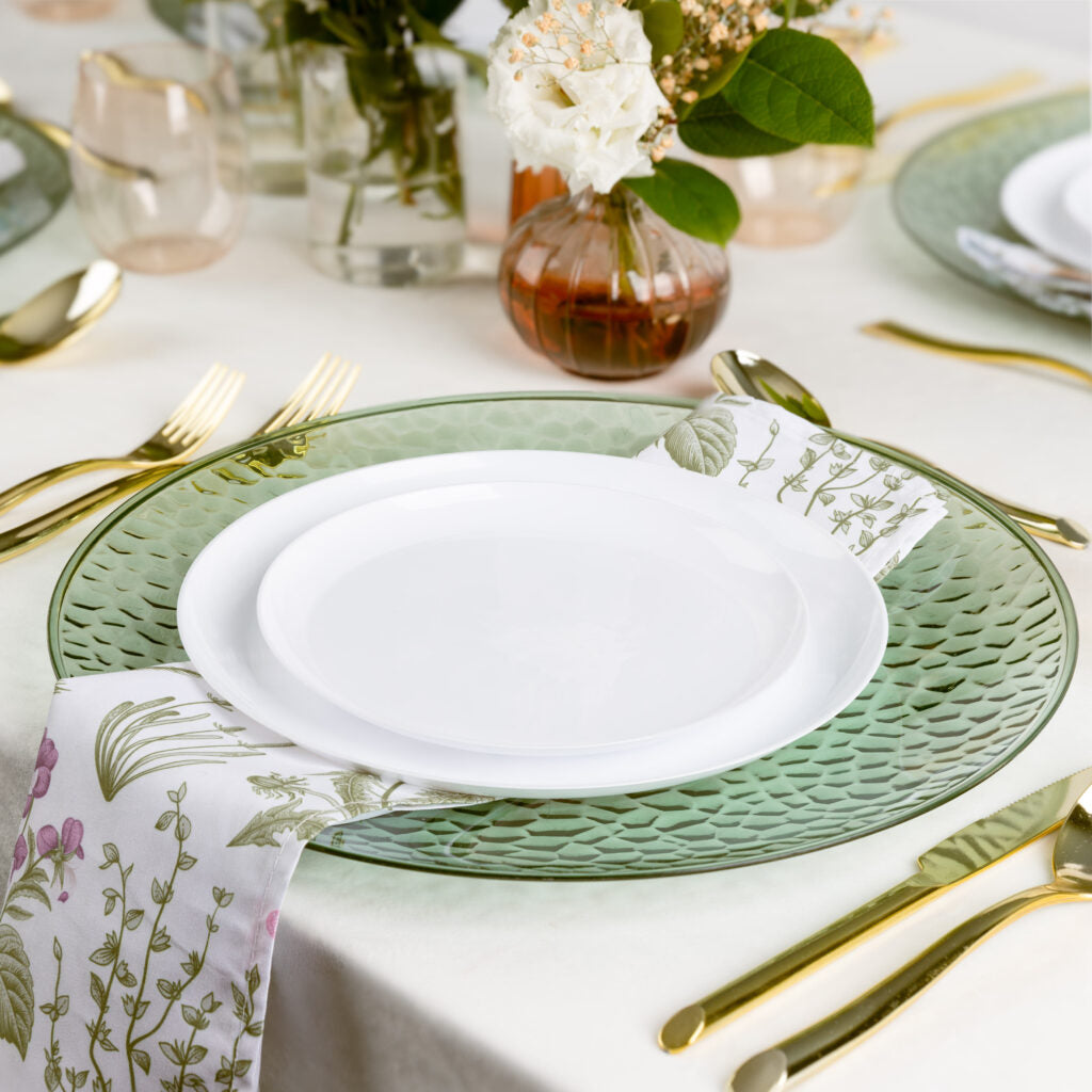32-Piece White Round Plastic Dinnerware Set for 16 Guests - Durable Disposable Plates, Bowls & Cutlery - Perfect for Parties, Picnics, BBQs & Outdoor Dining