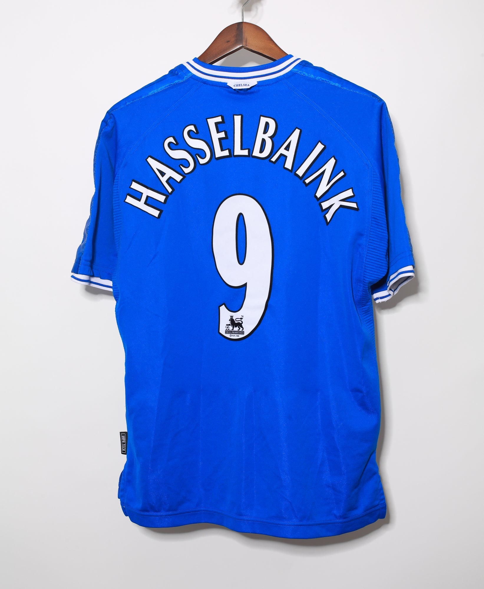 1999-2000 Chelsea FC Jimmy Floyd Hasselbaink Home Jersey Size Large - Vintage Football Shirt for Fans & Collectors - Perfect for Match Days, Gifts & Sports Memorabilia Display