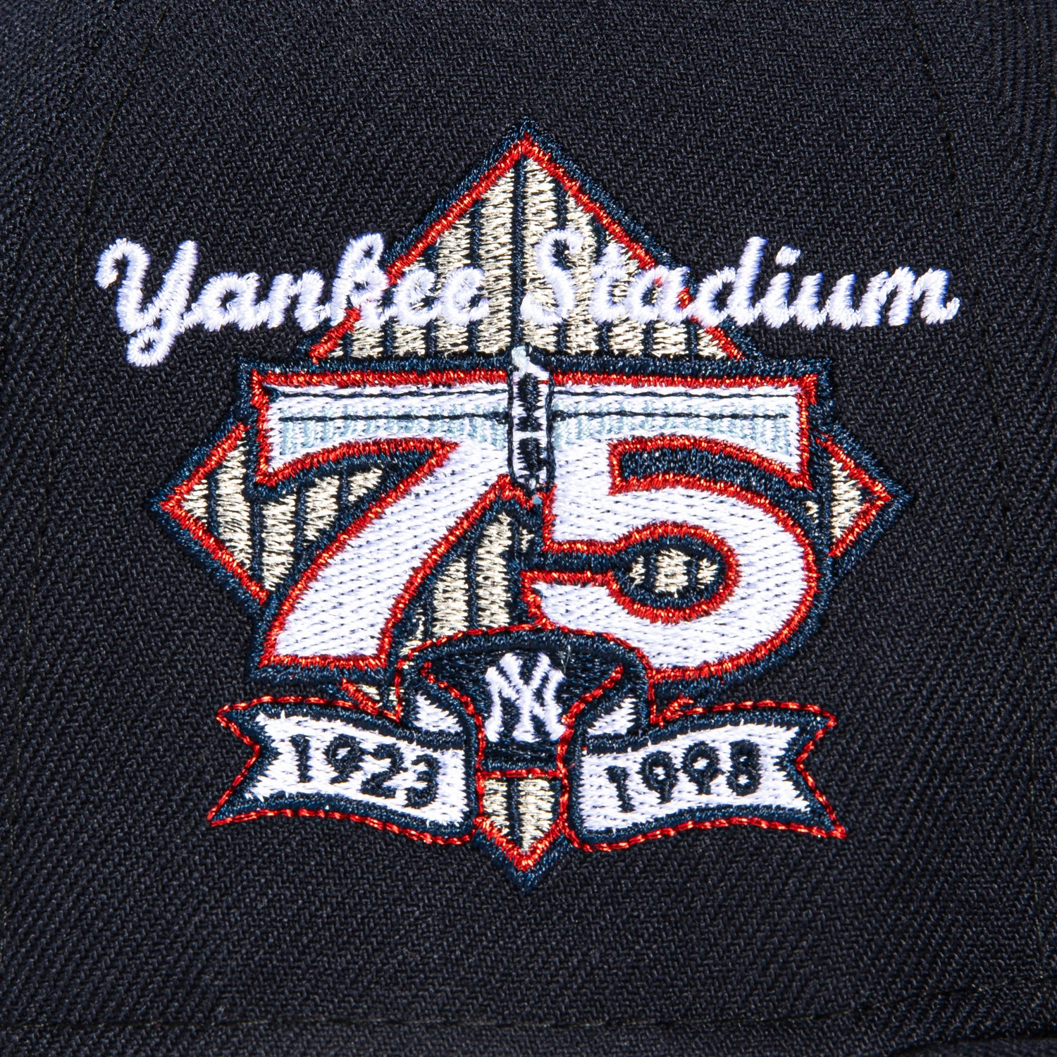 New Era 59Fifty New York Yankees 75th Anniversary Stadium Patch Baseball Cap - Navy Blue Adjustable Fitted Hat for Men & Women - Perfect for Games, Fan Gear & Streetwear Fashion