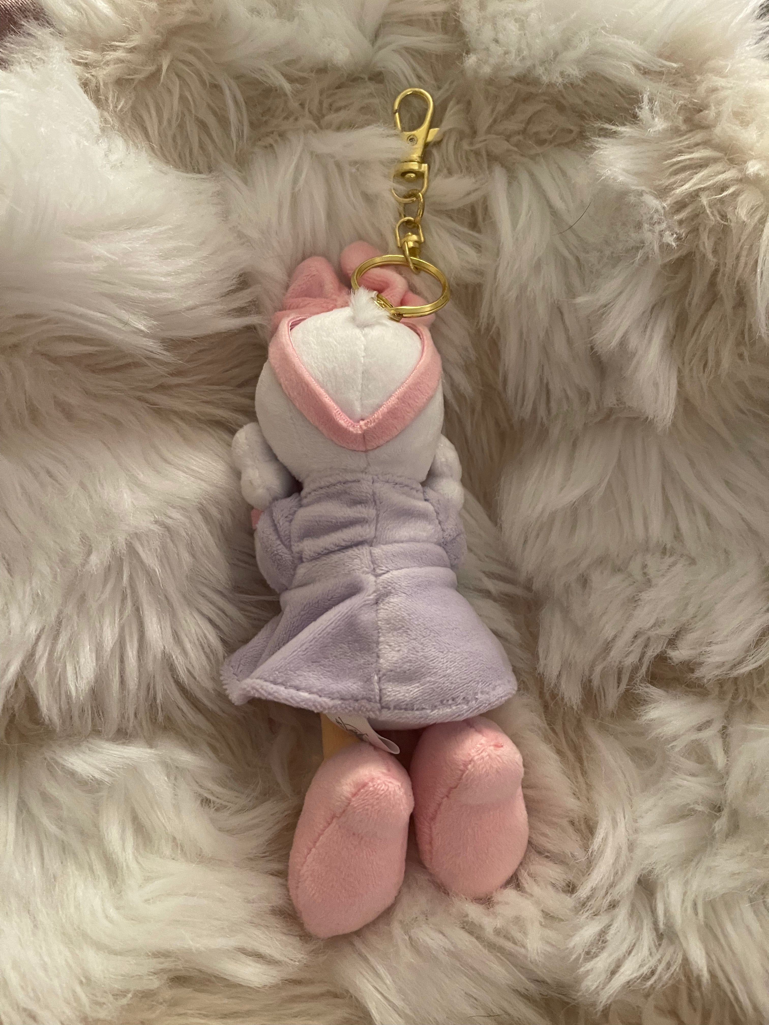 Disney Daisy Duck Keychain Plush Toy - Matching Twin Collection for Kids & Adults - Perfect for Backpacks, Gifts, and Disney Fan Accessories