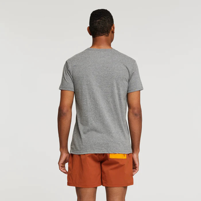 Organic Cotton Llama Graphic T-Shirt for Men - Soft & Comfortable Casual Tee - Perfect for Outdoor Adventures & Everyday Wear