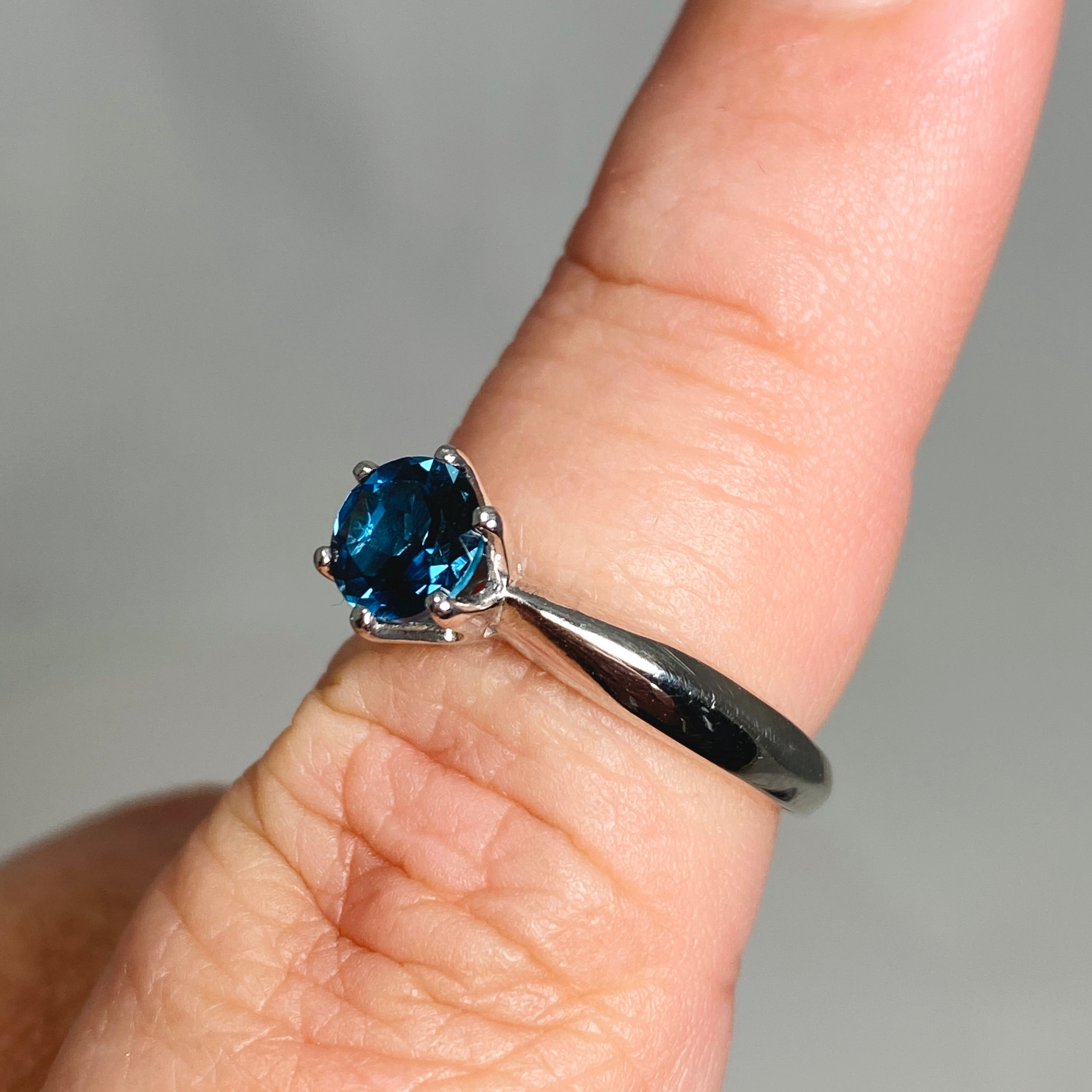 London Blue Topaz Round Solitaire Faceted Ring - Size 7 - HRGJ 57 - Elegant Engagement & Wedding Jewelry for Women