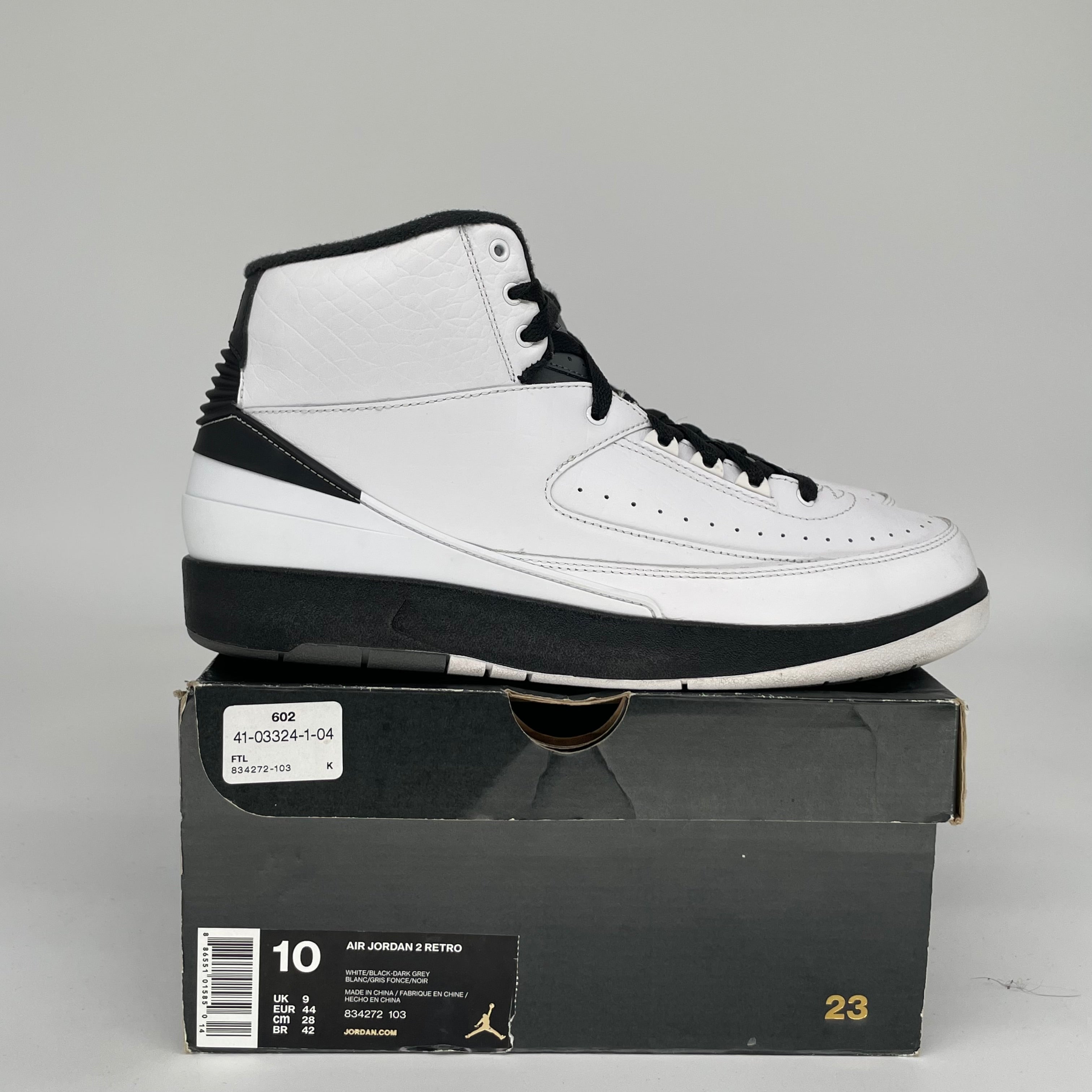 AIR JORDAN 2 WING IT Sneakers - Men's Size 10 (834272-103) White Basketball Shoes for Casual Wear & Street Style