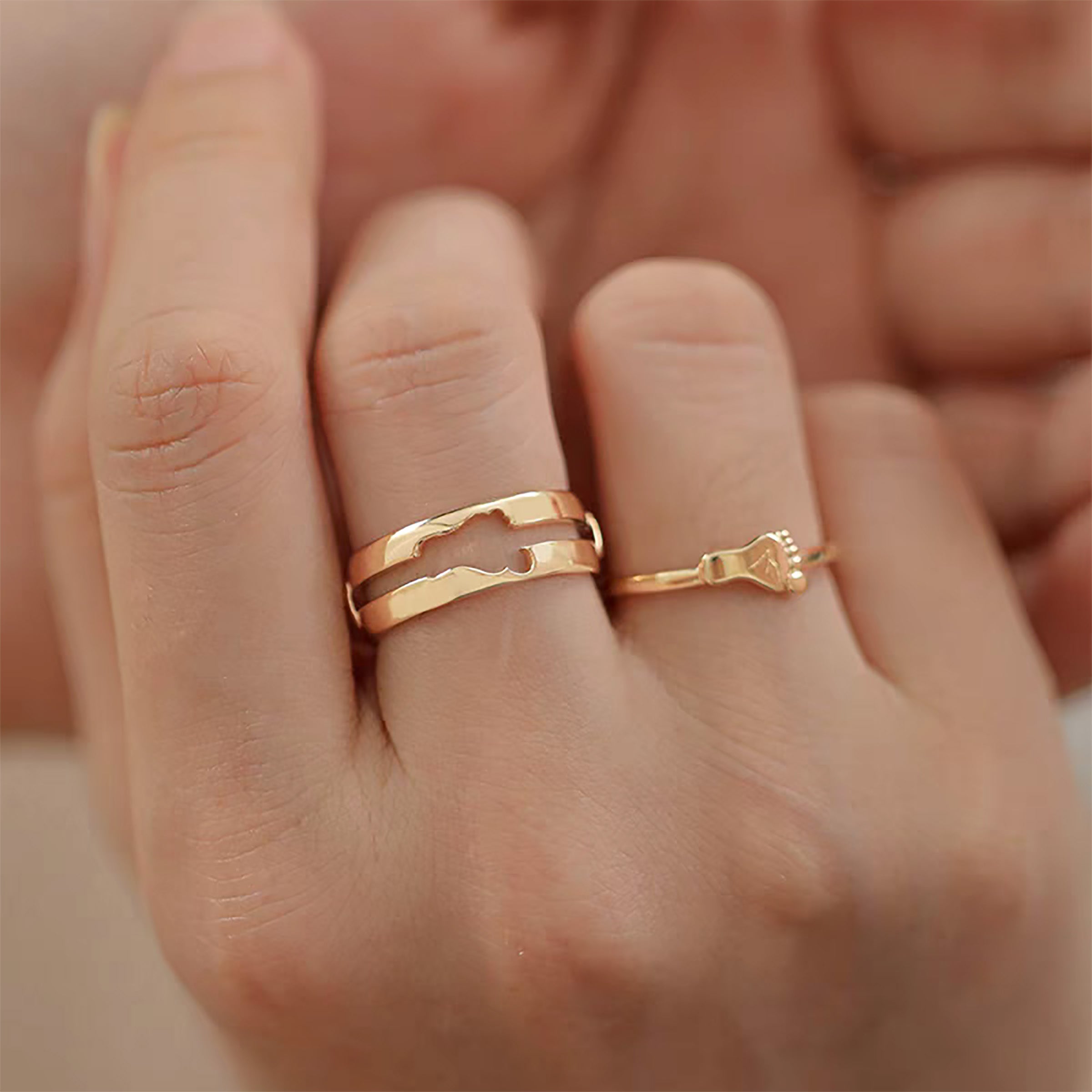 Sparkle Symphony: 14K Solid Gold Footprint Ring Set for Women - Elegant Stackable Rings for Everyday Wear, Anniversary Gifts & Special Occasions