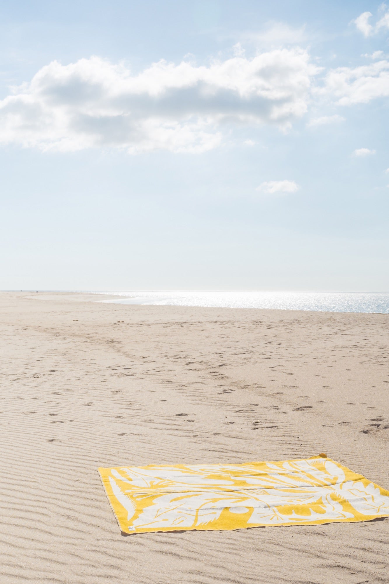 Lino Throw Blanket in Mellow Yellow - Soft & Cozy Knit Throw for Couch, Bed, or Outdoor Use
