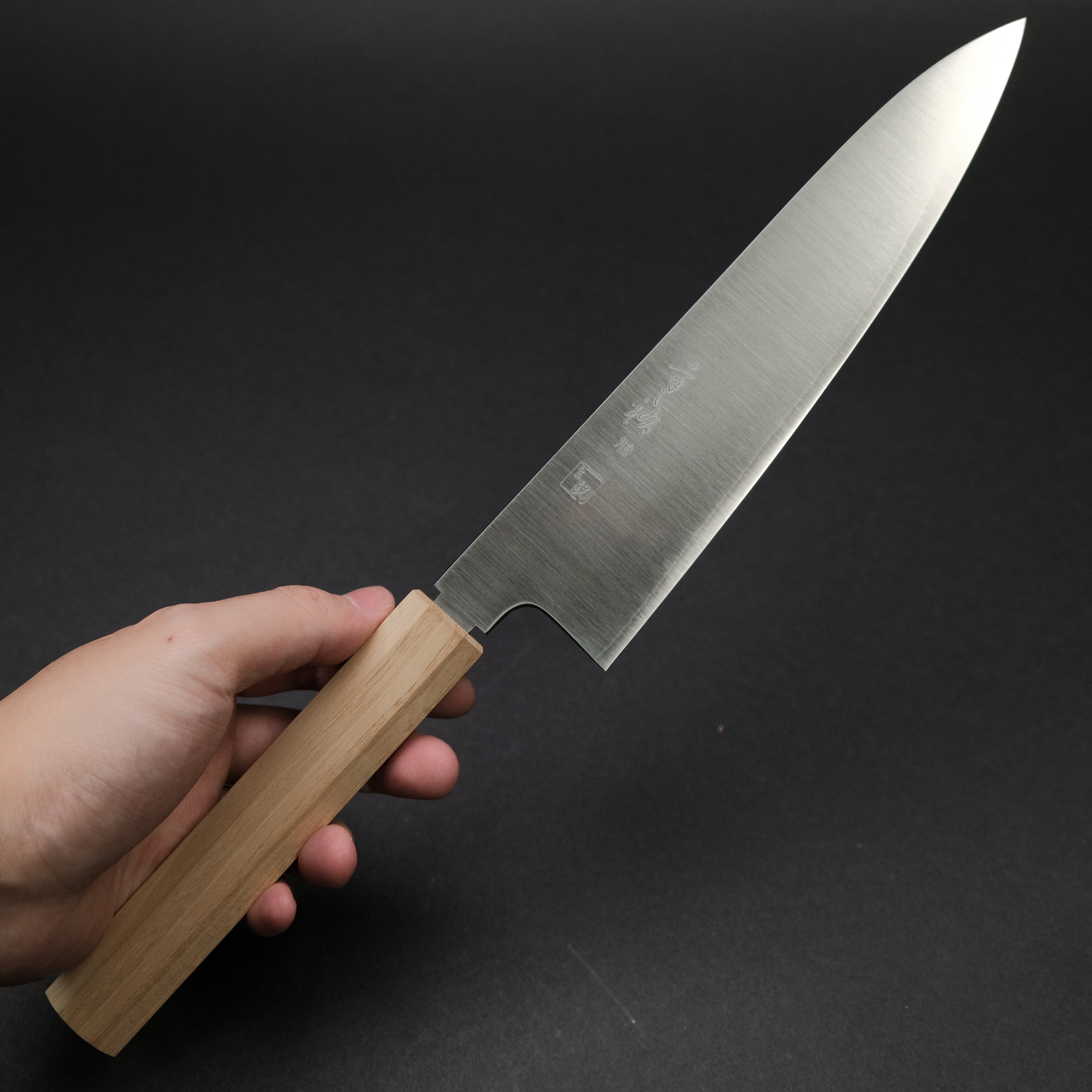 Premium Konosuke GS+ Gyuto 210mm Japanese Chef Knife with Khii Chestnut Handle - Perfect for Sushi, Meat Slicing & Professional Kitchen Use