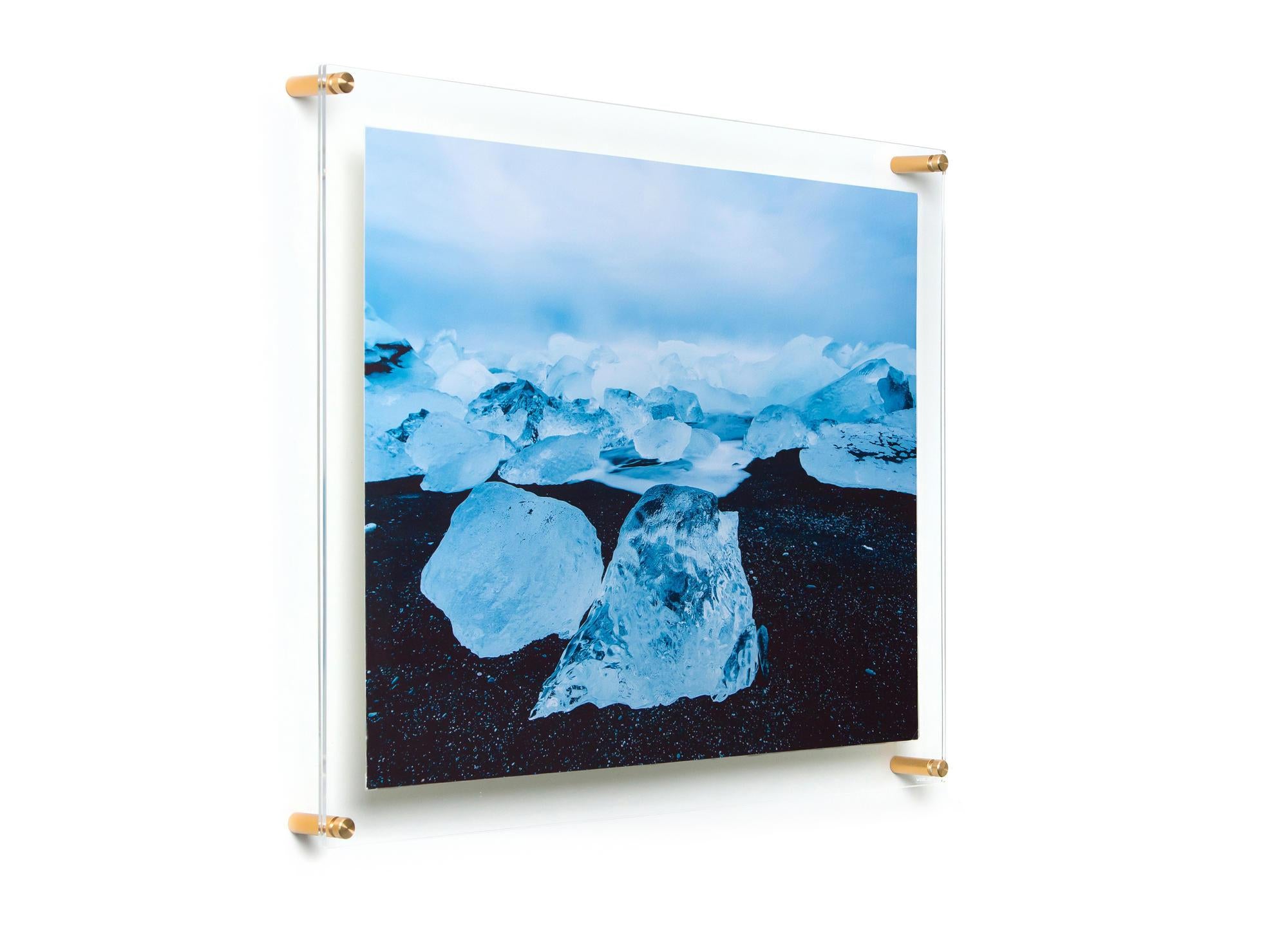 Premium Double Panel Acrylic Floating Frames - Gold Display for Artwork, Photos & Memorabilia - Perfect for Home Decor, Gallery Walls & Office Displays