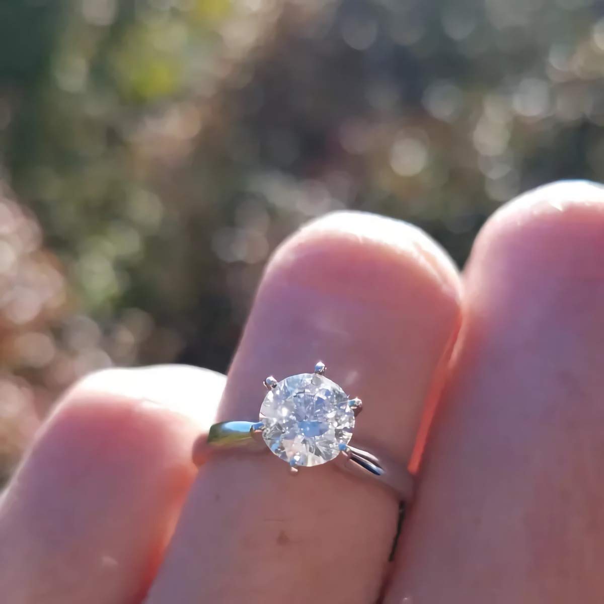 1 Carat (ctw) Moissanite Engagement Rings for Women - 10K, 14K, 18K Gold & Platinum Plated Silver - Sparkling Wedding, Proposal & Anniversary Jewelry Gift